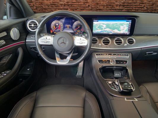MERCEDES-BENZ E 220 d Swiss Star AMG 4M-image-9