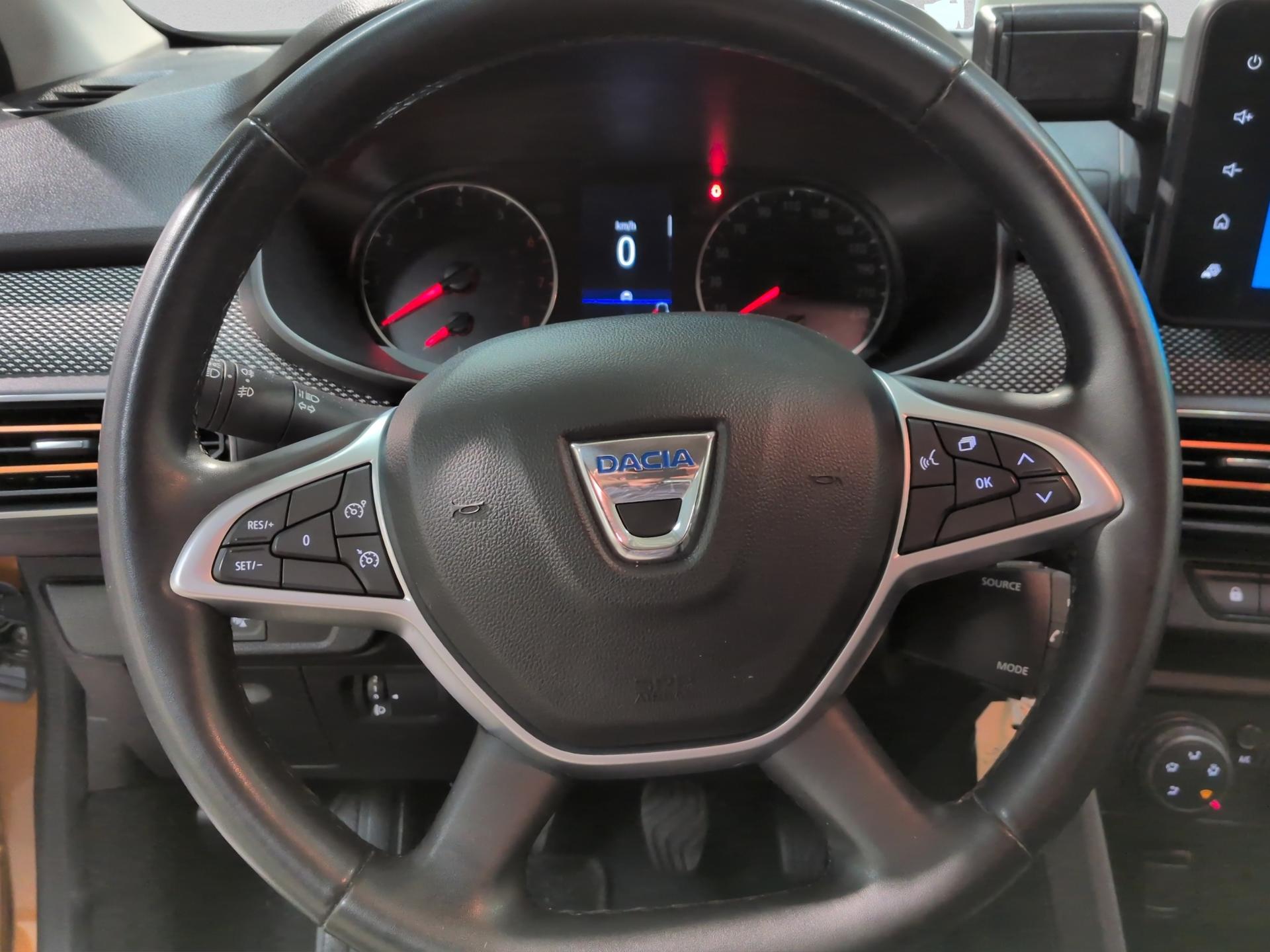 DACIA Sandero Stepway TCe 90 Comfort-image-9
