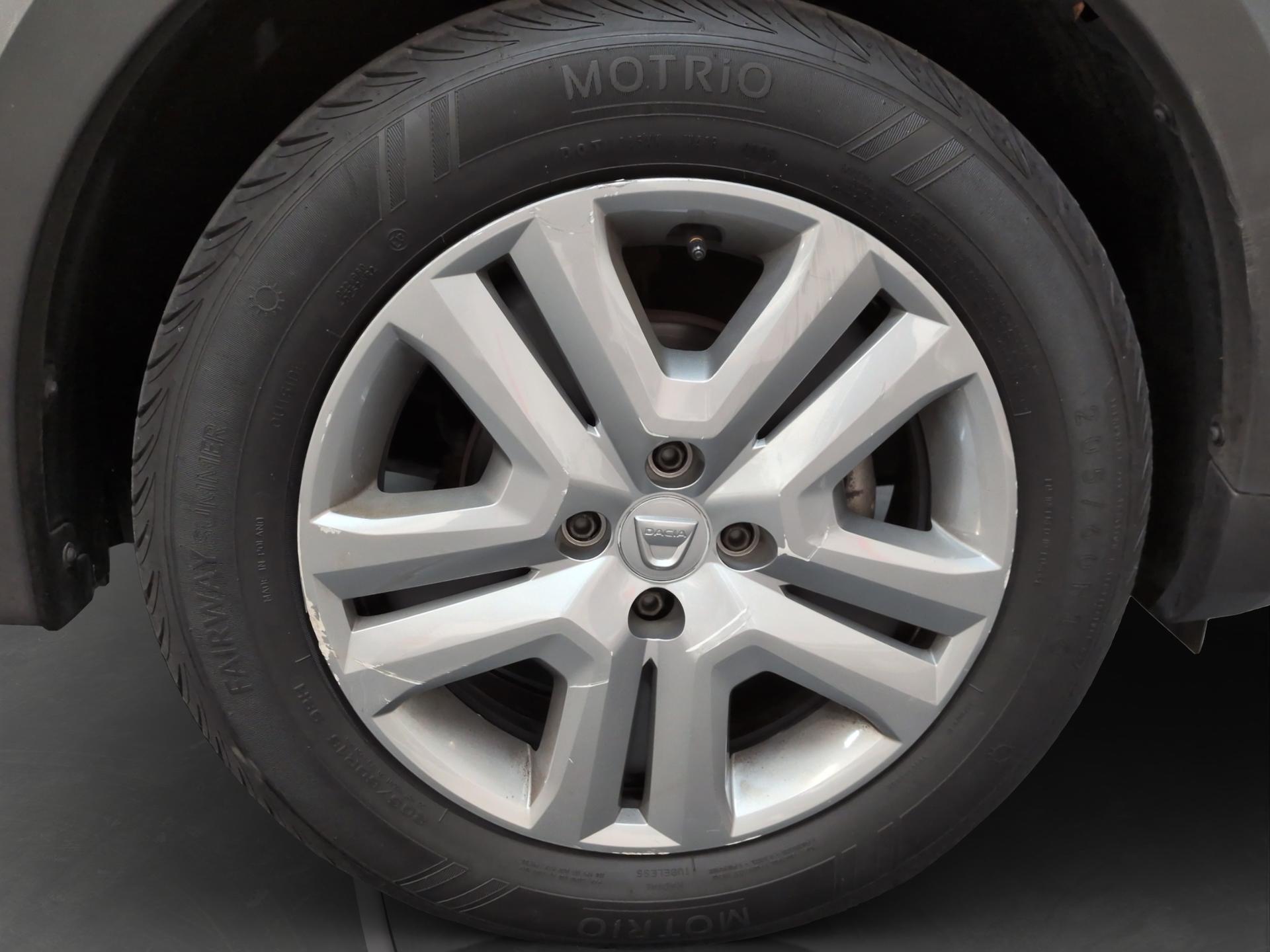 DACIA Sandero Stepway TCe 90 Comfort-image-17