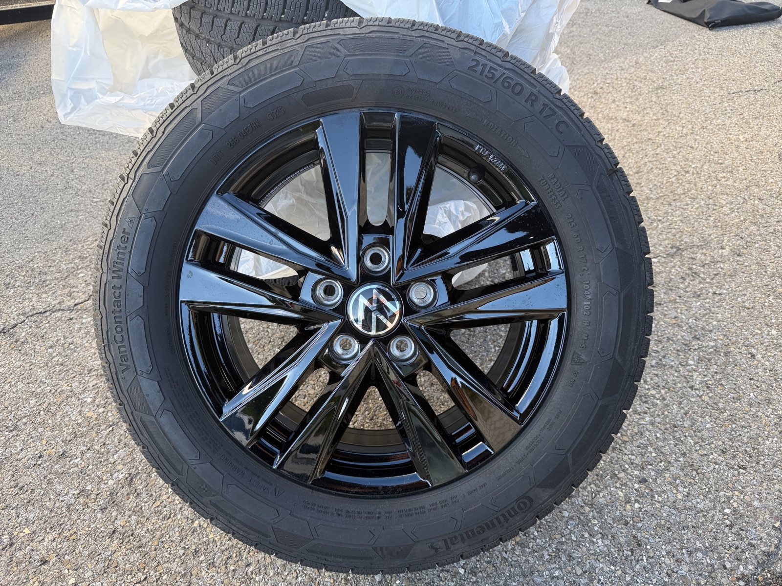 VW Multivan 1.5 eHybrid Life Lang DSG-image-13
