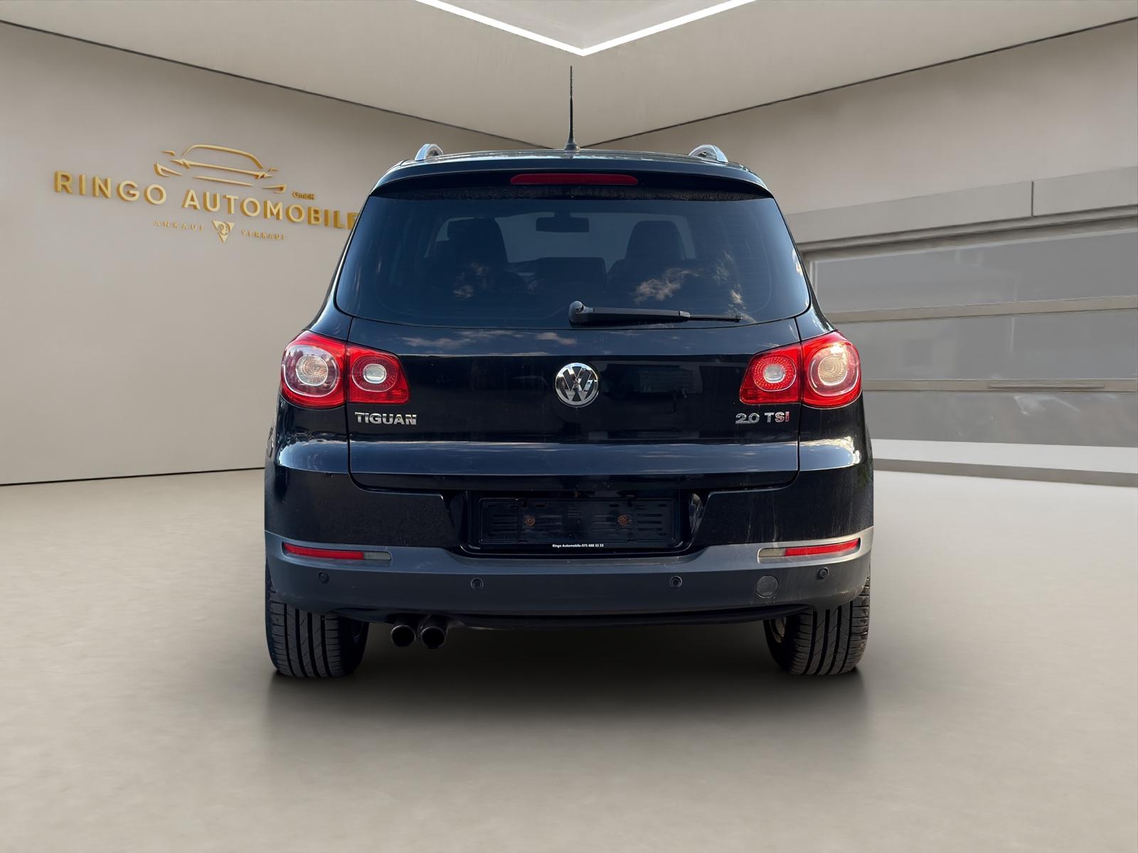 VW Tiguan 2.0 TSI Sport&Style-image-3