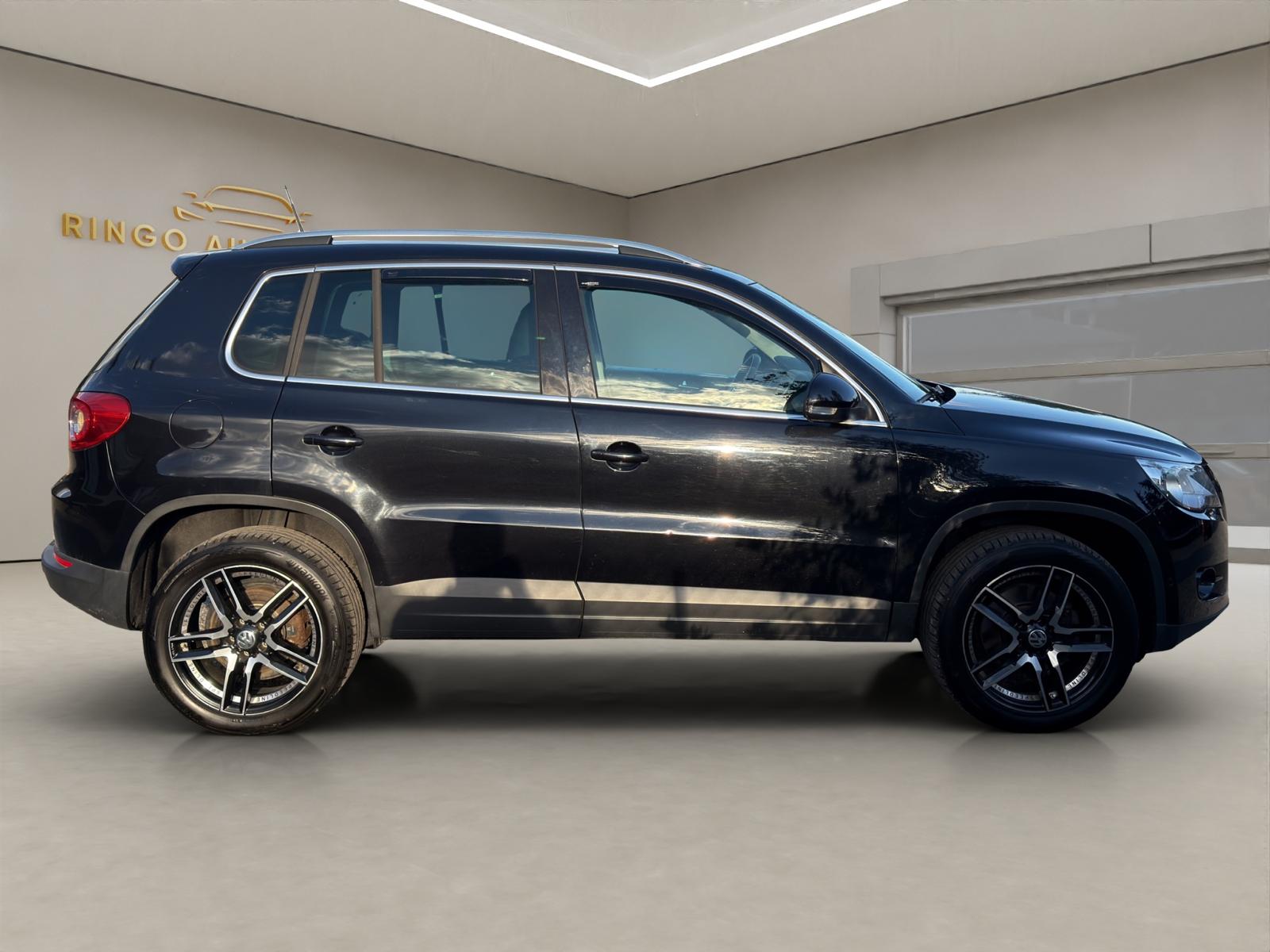 VW Tiguan 2.0 TSI Sport&Style-image-5