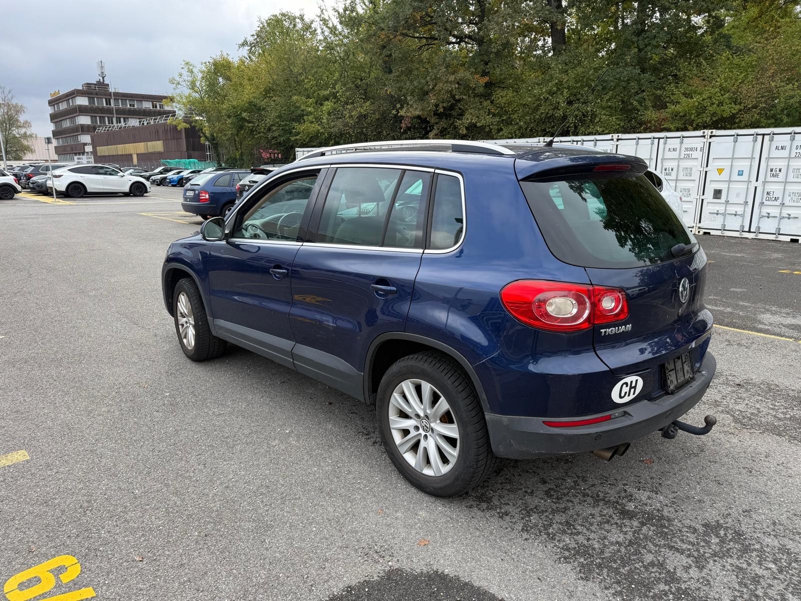 VW Tiguan 2.0 TSI Sport&Style-image-5