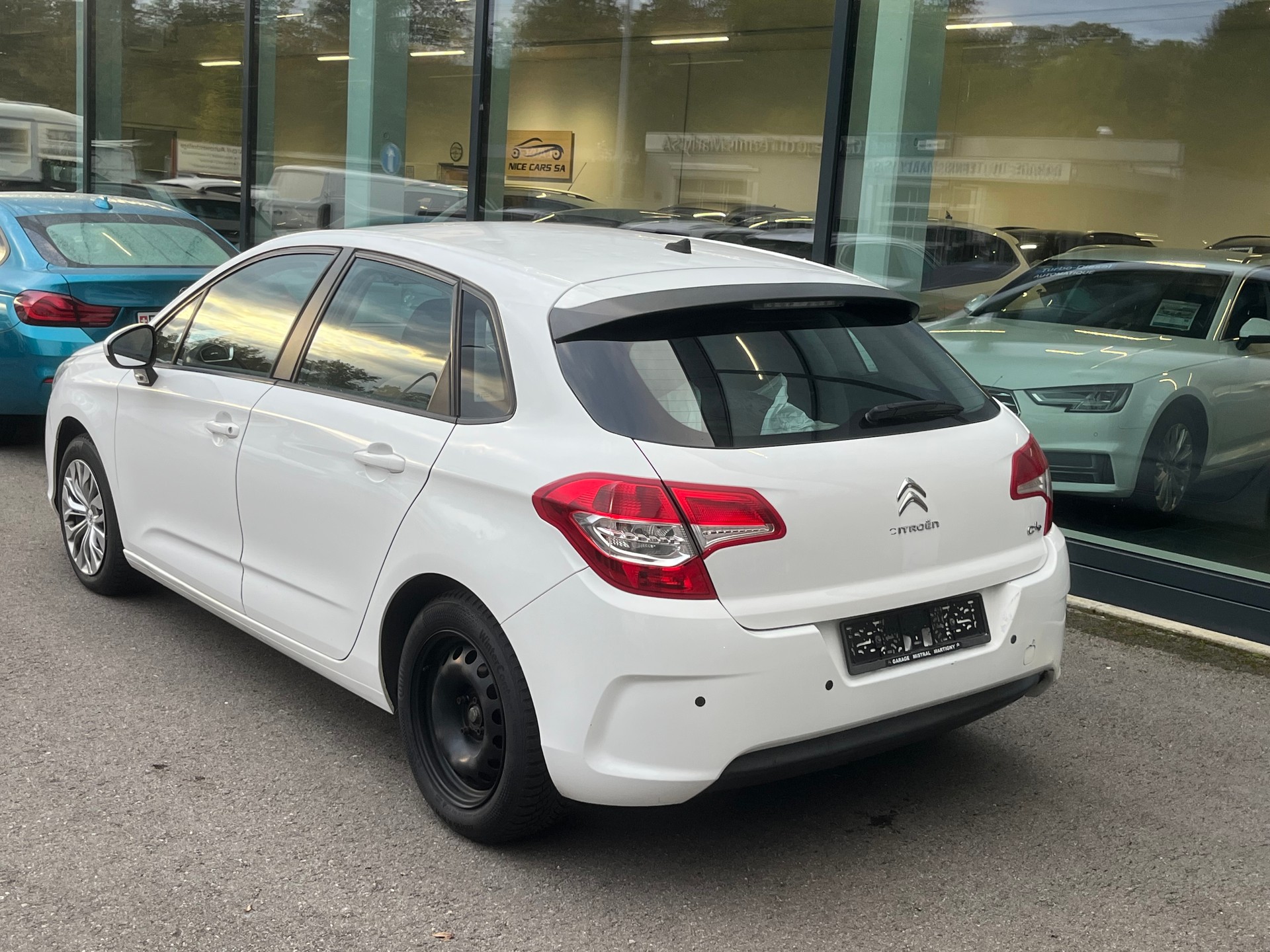 CITROEN C4 1.2 Pure Tech Feel-image-4