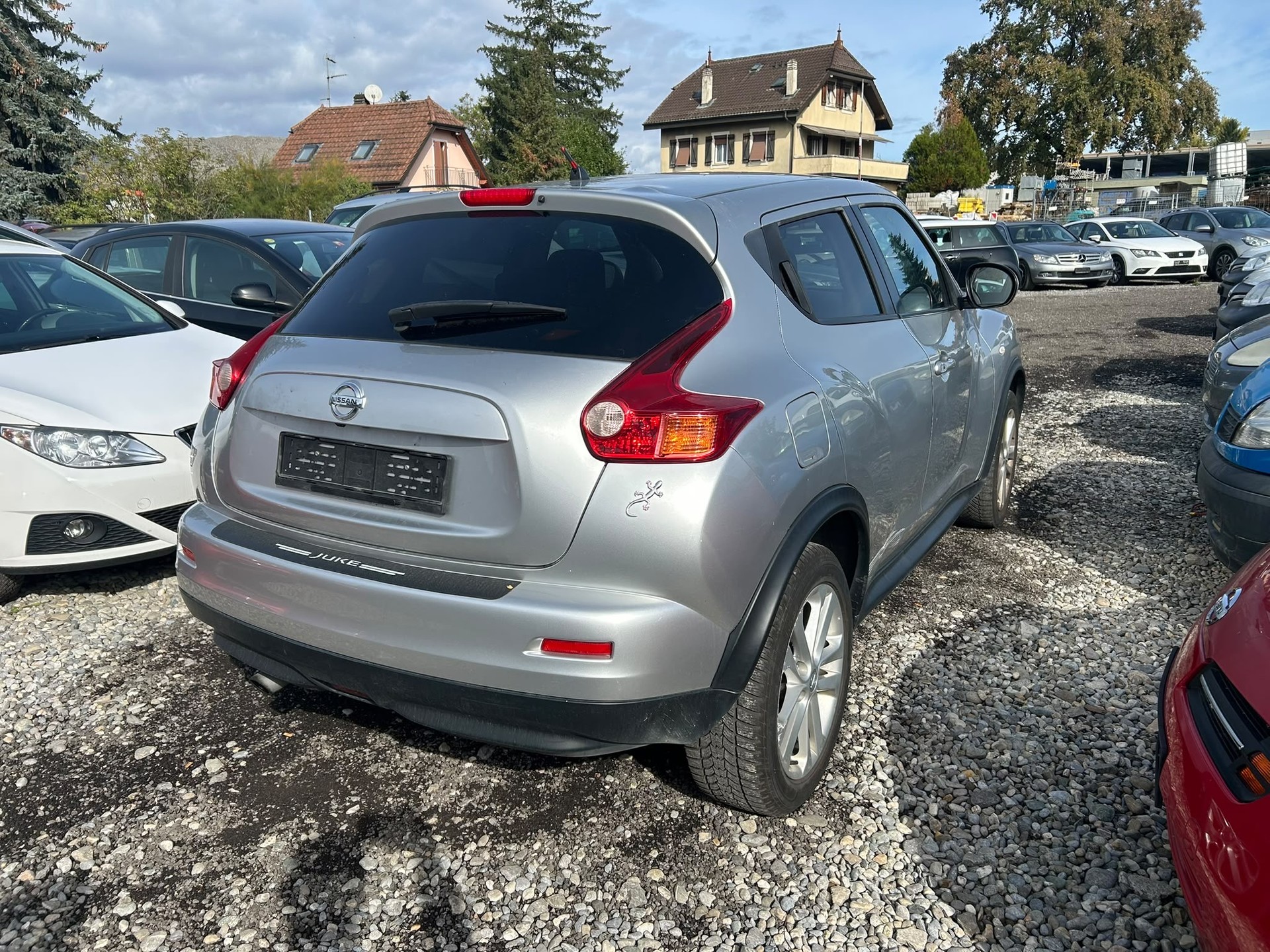 NISSAN Juke 1.6 DIG-T tekna-image-3