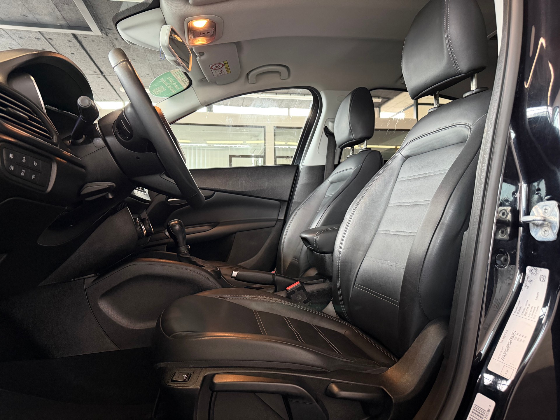 FIAT Tipo 1.6MJ Lounge DCT-6-image-10