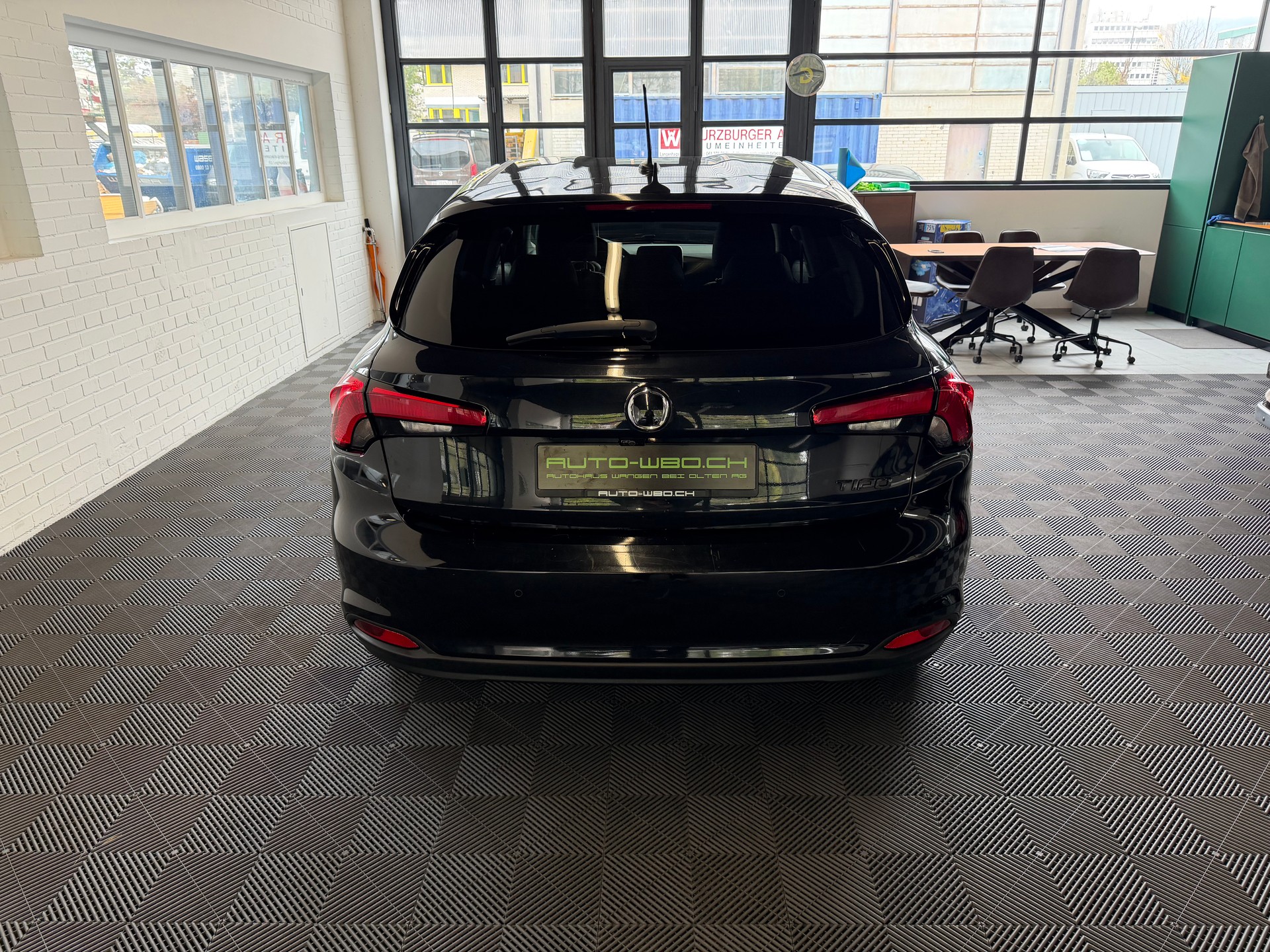 FIAT Tipo 1.6MJ Lounge DCT-6-image-3
