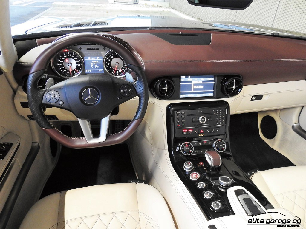MERCEDES-BENZ SLS 63 AMG GT Speedshift-image-7