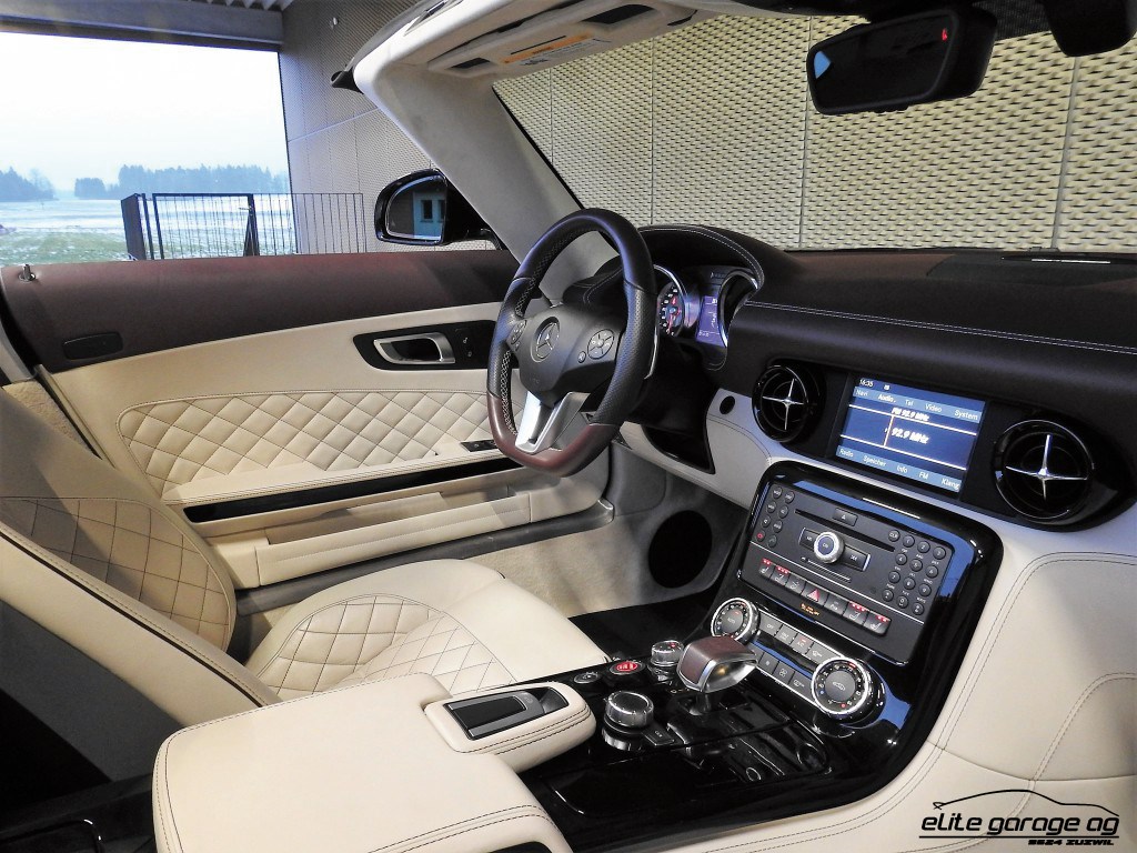 MERCEDES-BENZ SLS 63 AMG GT Speedshift-image-10