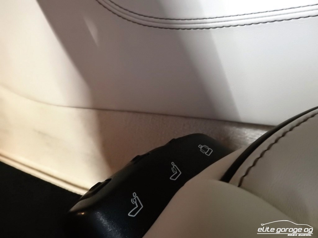 MERCEDES-BENZ SLS 63 AMG GT Speedshift-image-13