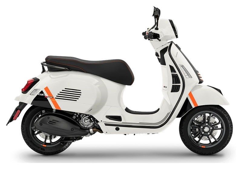 PIAGGIO Vespa GTS 125 Super Sport ABS-showroom-element-1