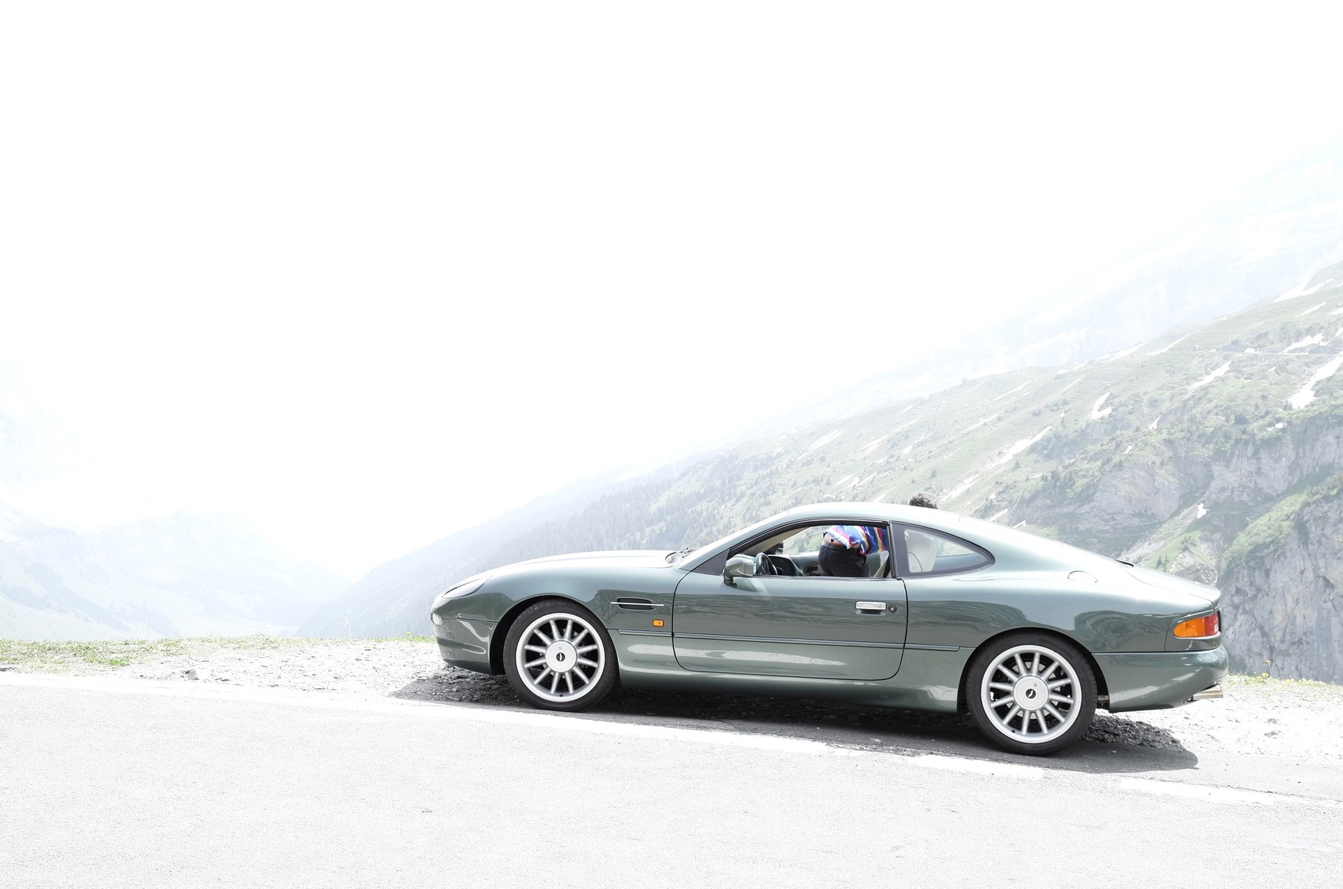 ASTON MARTIN DB7 - "one of one" - Veteran-image-5