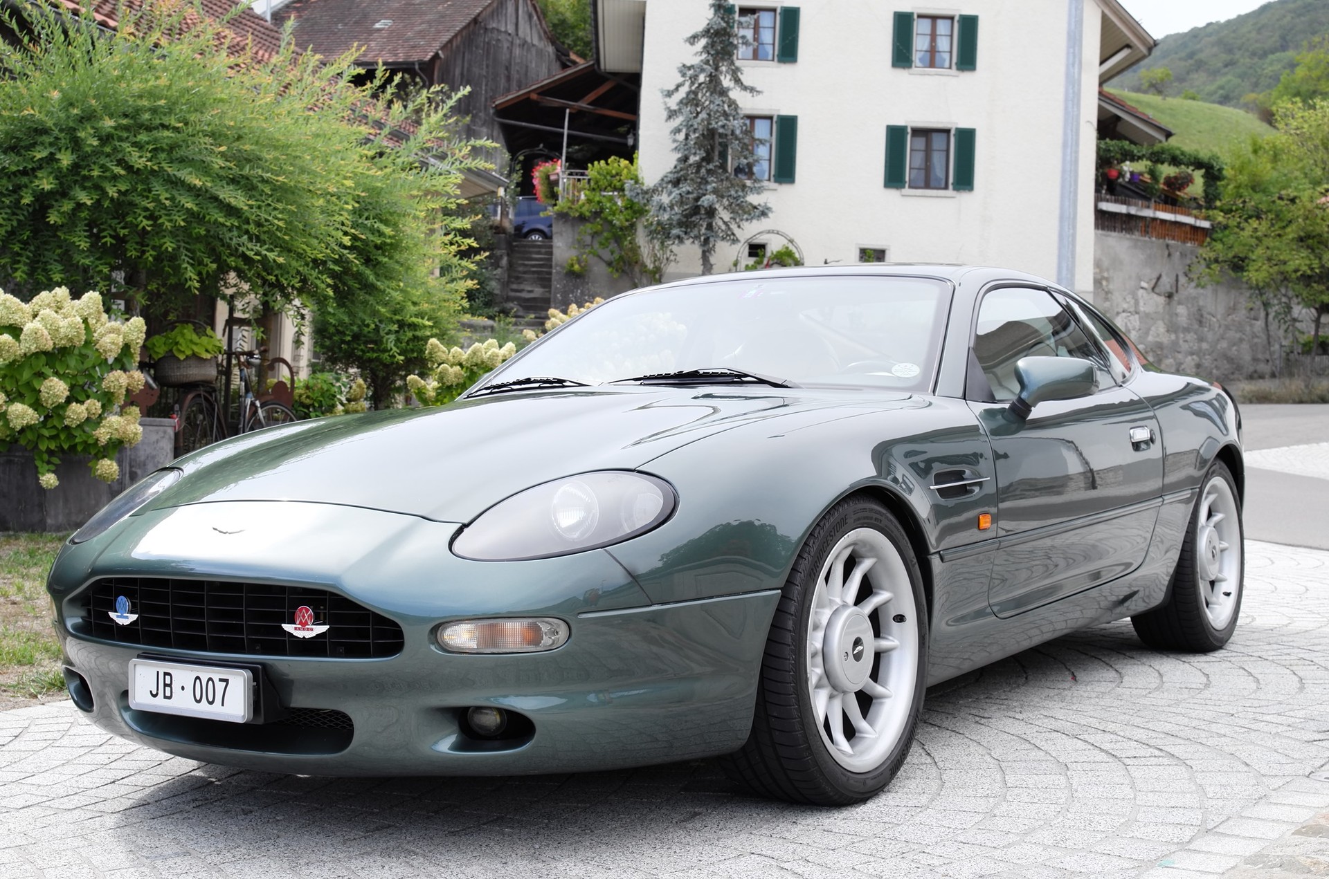 ASTON MARTIN DB7 - "one of one" - Veteran-image-7