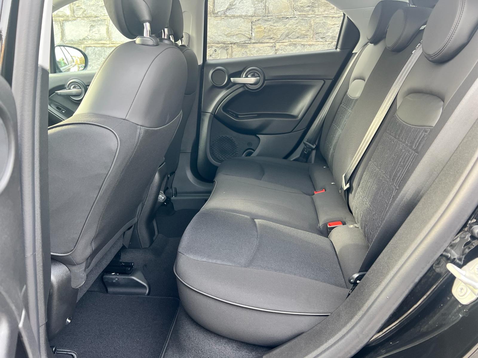 FIAT 500X 1.5 Hybrid Swiss Edition DCT-image-4