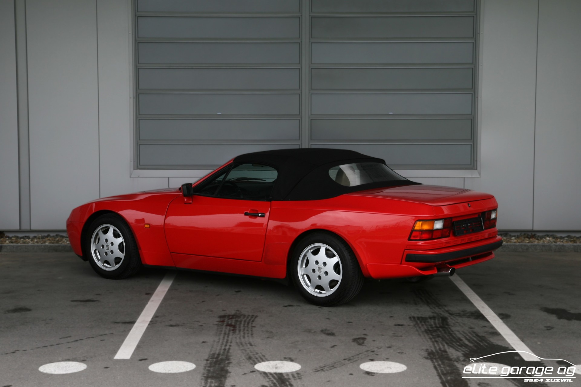 PORSCHE 944 S2 Cabriolet-image-2