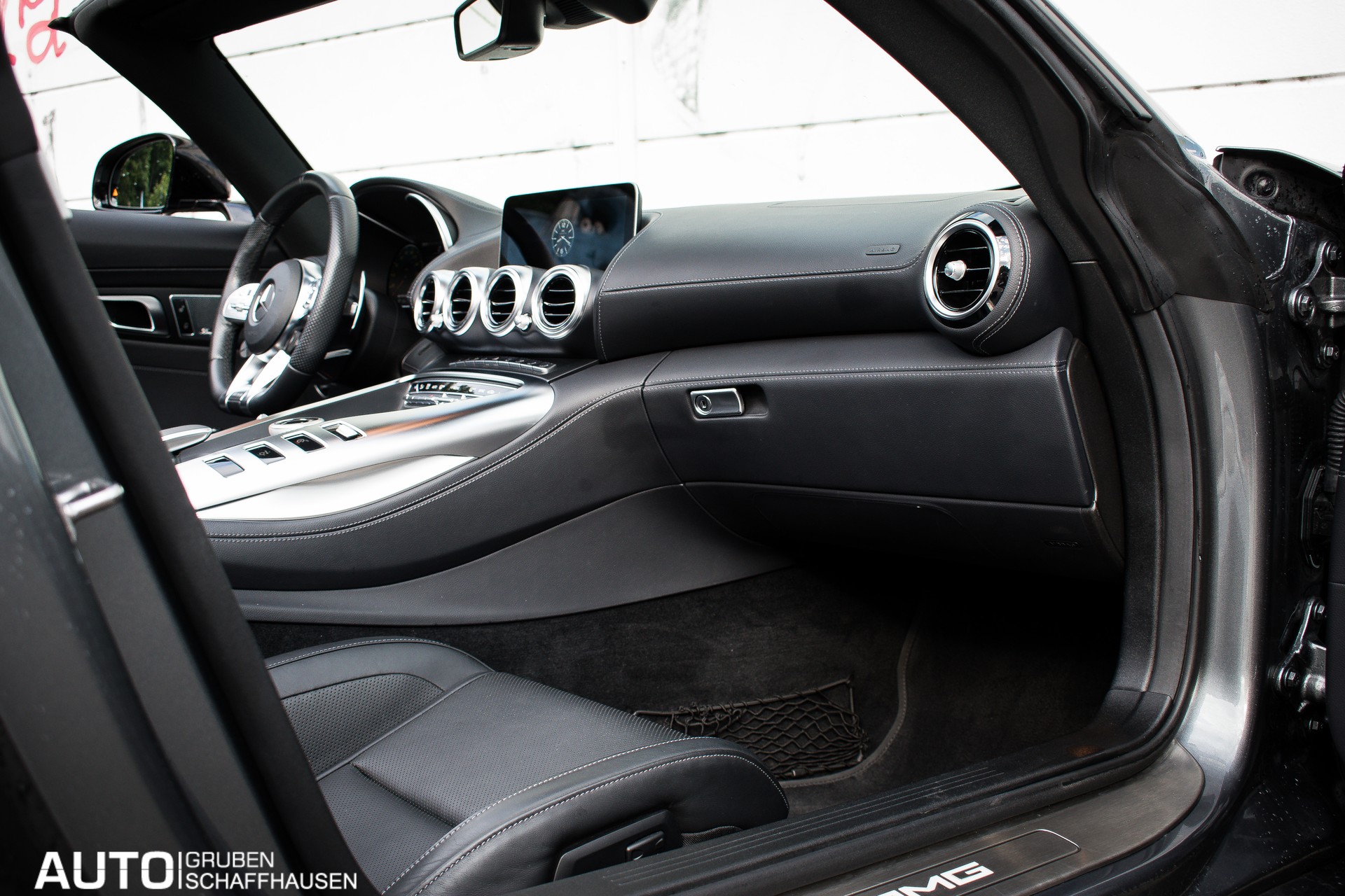 MERCEDES-BENZ AMG GT Roadster Speedshift DCT-image-10