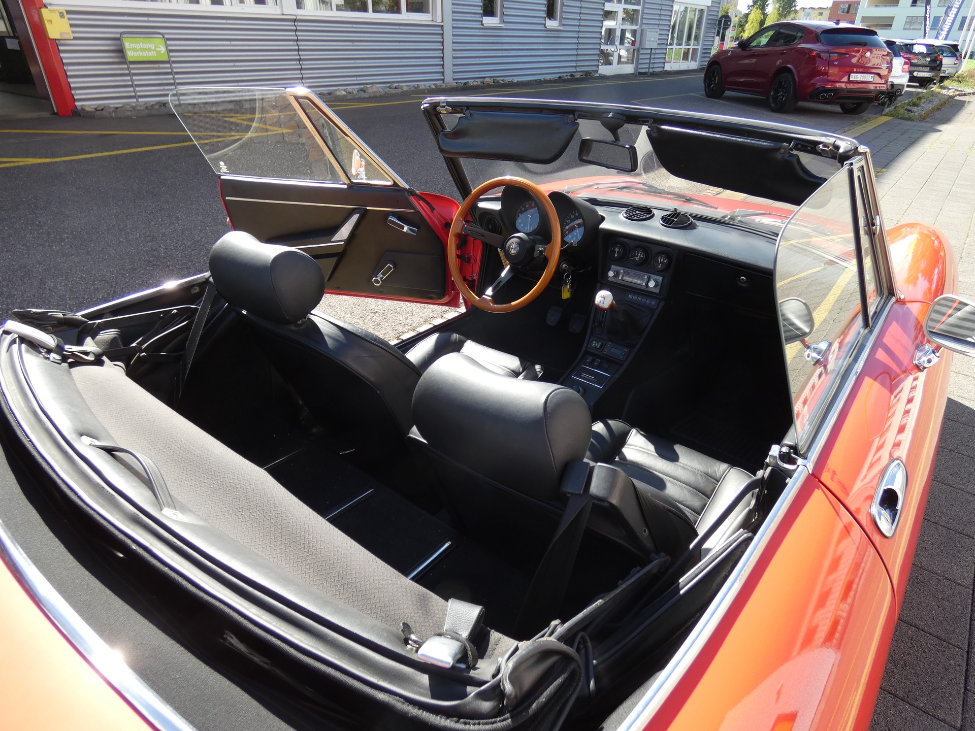 ALFA ROMEO Spider 2.0 (Veloce)-image-14
