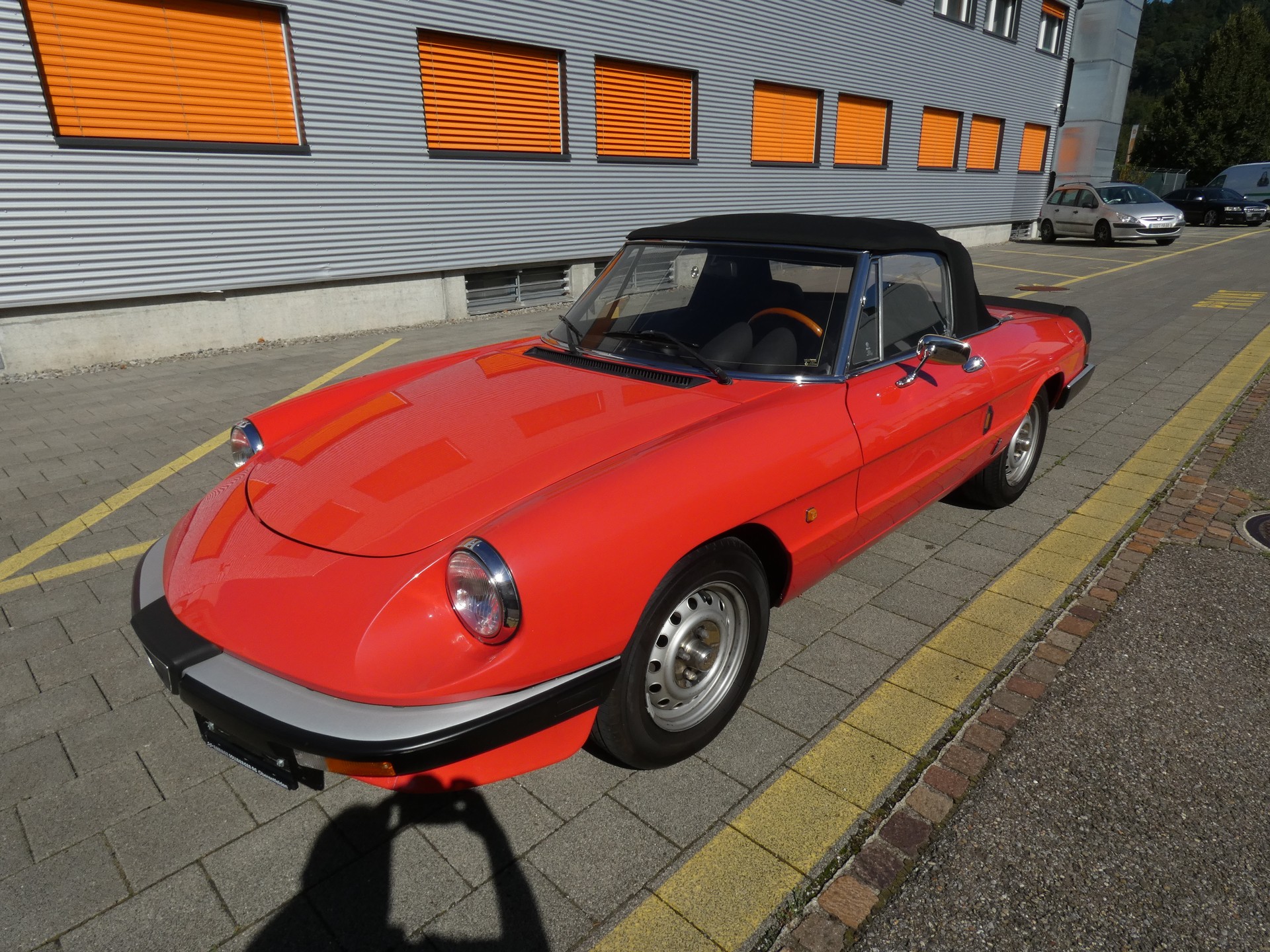 ALFA ROMEO Spider 2.0 (Veloce)-showroom-element-1