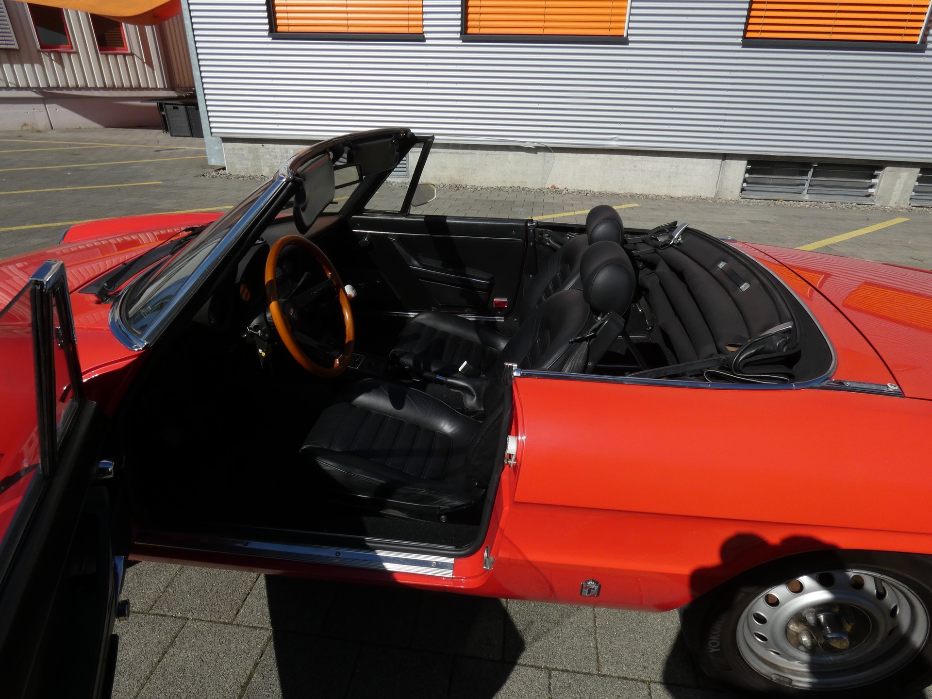 ALFA ROMEO Spider 2.0 (Veloce)-image-13
