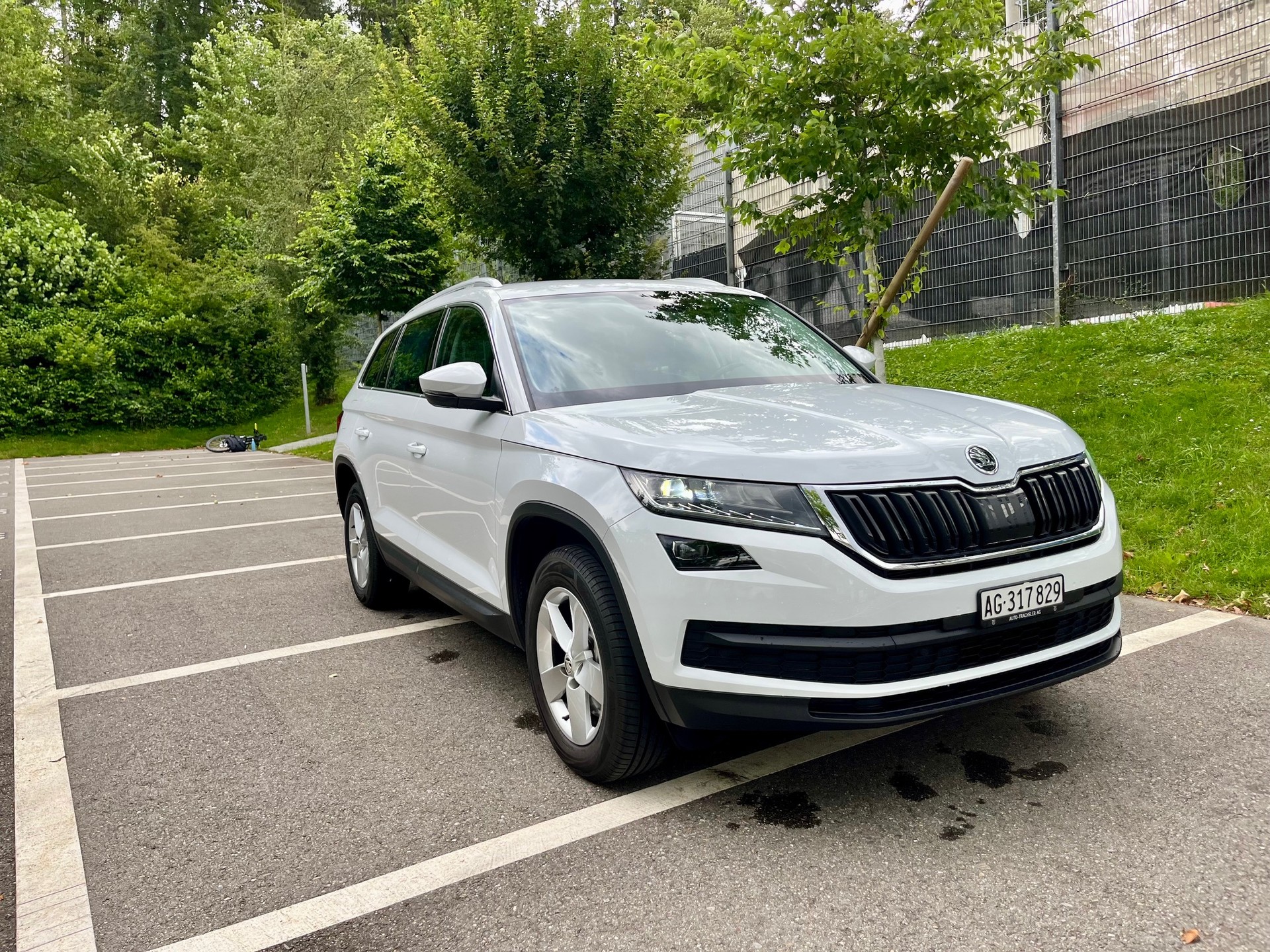 SKODA Kodiaq 2.0 TSI 4x4 DSG Smile-image-2