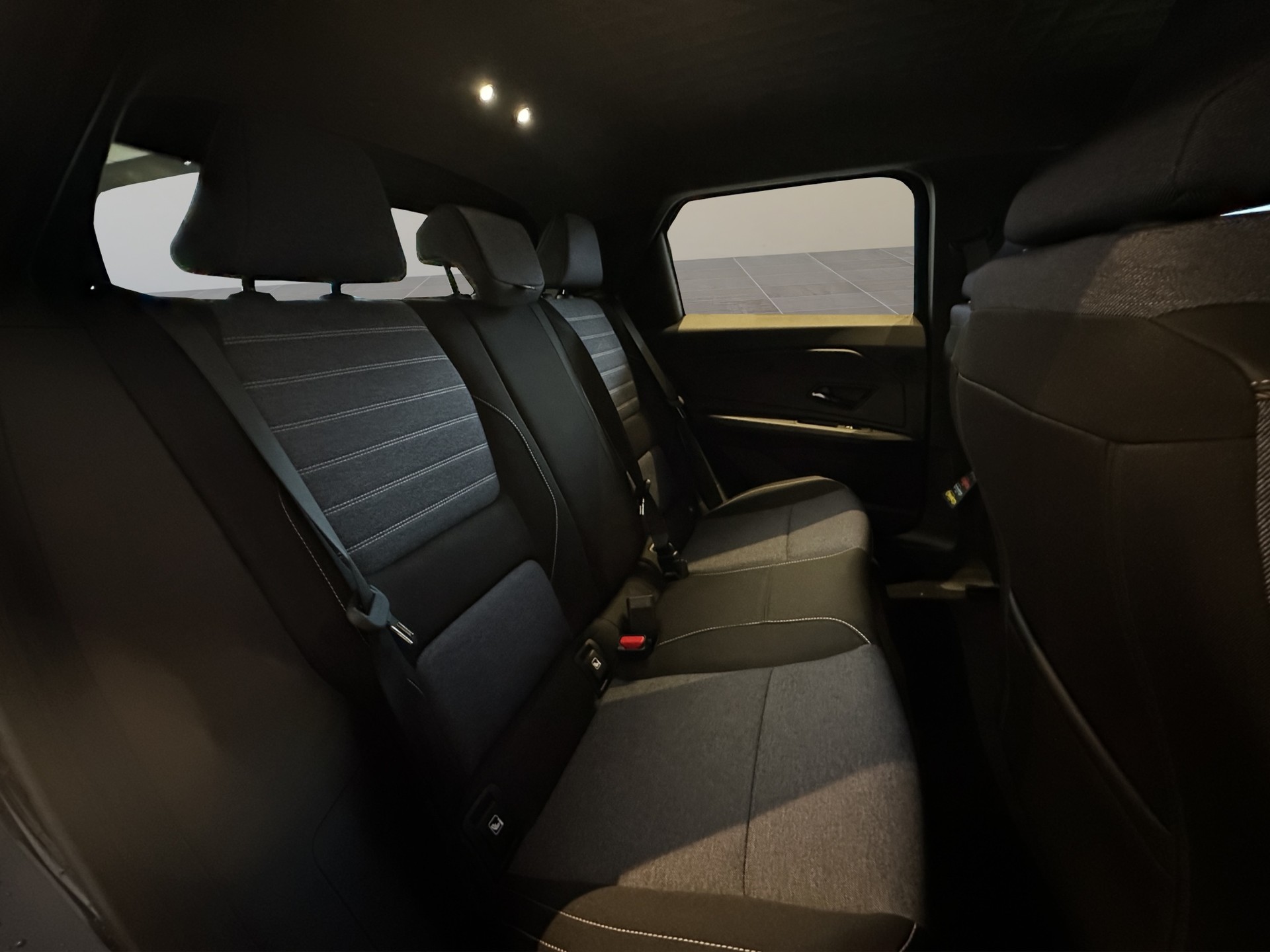 RENAULT R5 E-Tech Comfort Range 52 kWh Techno-image-17