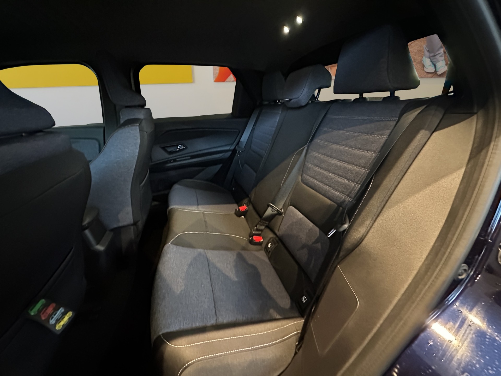 RENAULT R5 E-Tech Comfort Range 52 kWh Techno-image-16