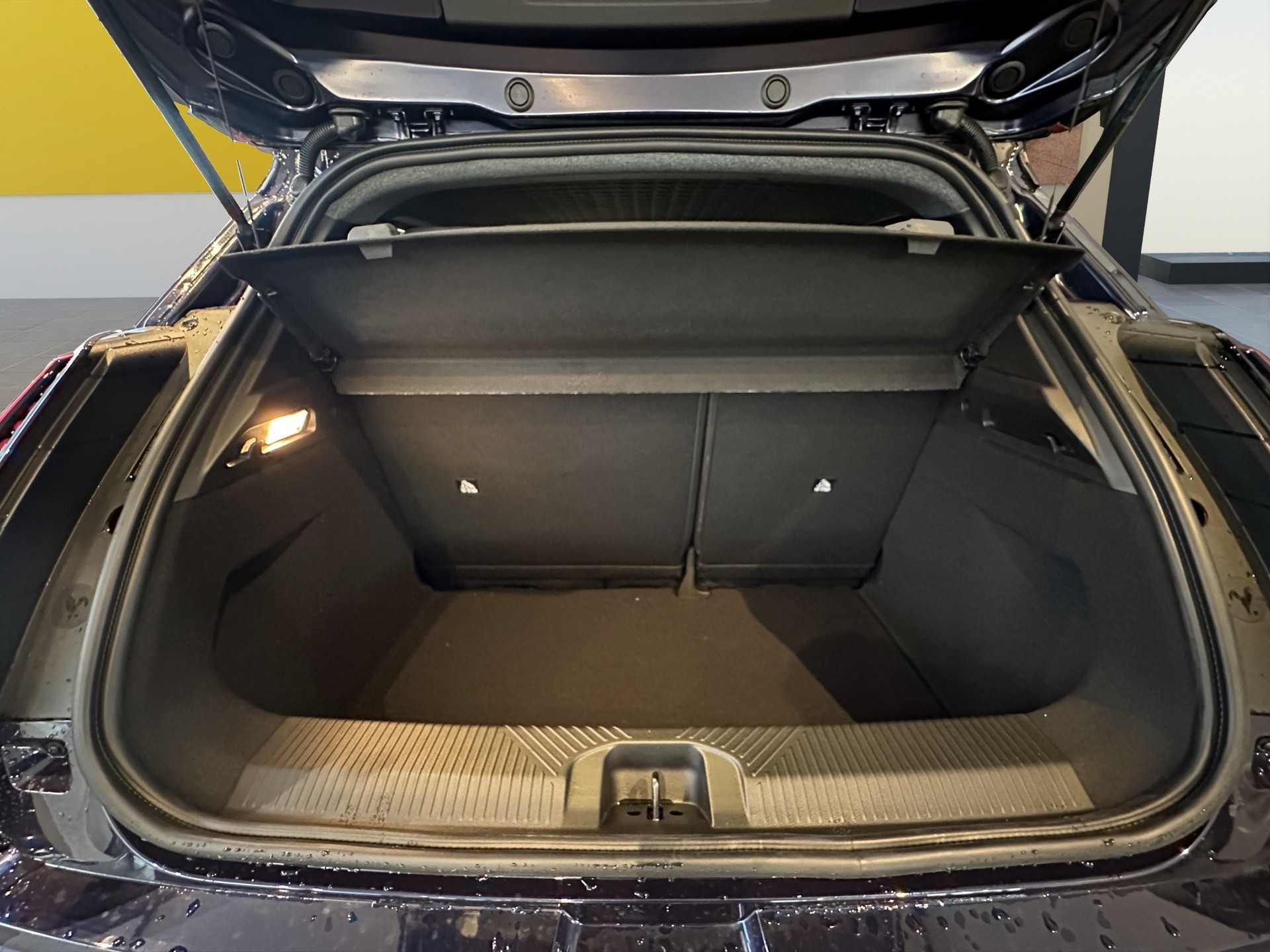 RENAULT R5 E-Tech Comfort Range 52 kWh Techno-image-4