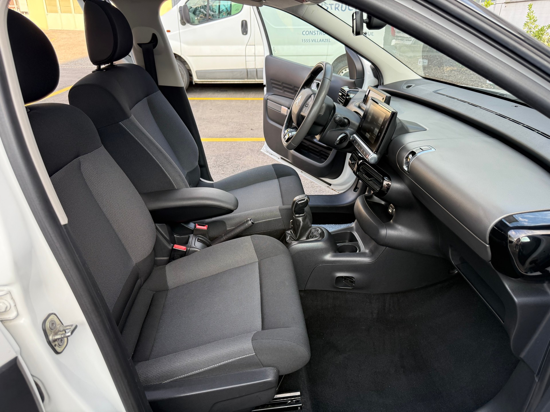 CITROEN C4 Cactus 1.2 e-THP Shine-image-20