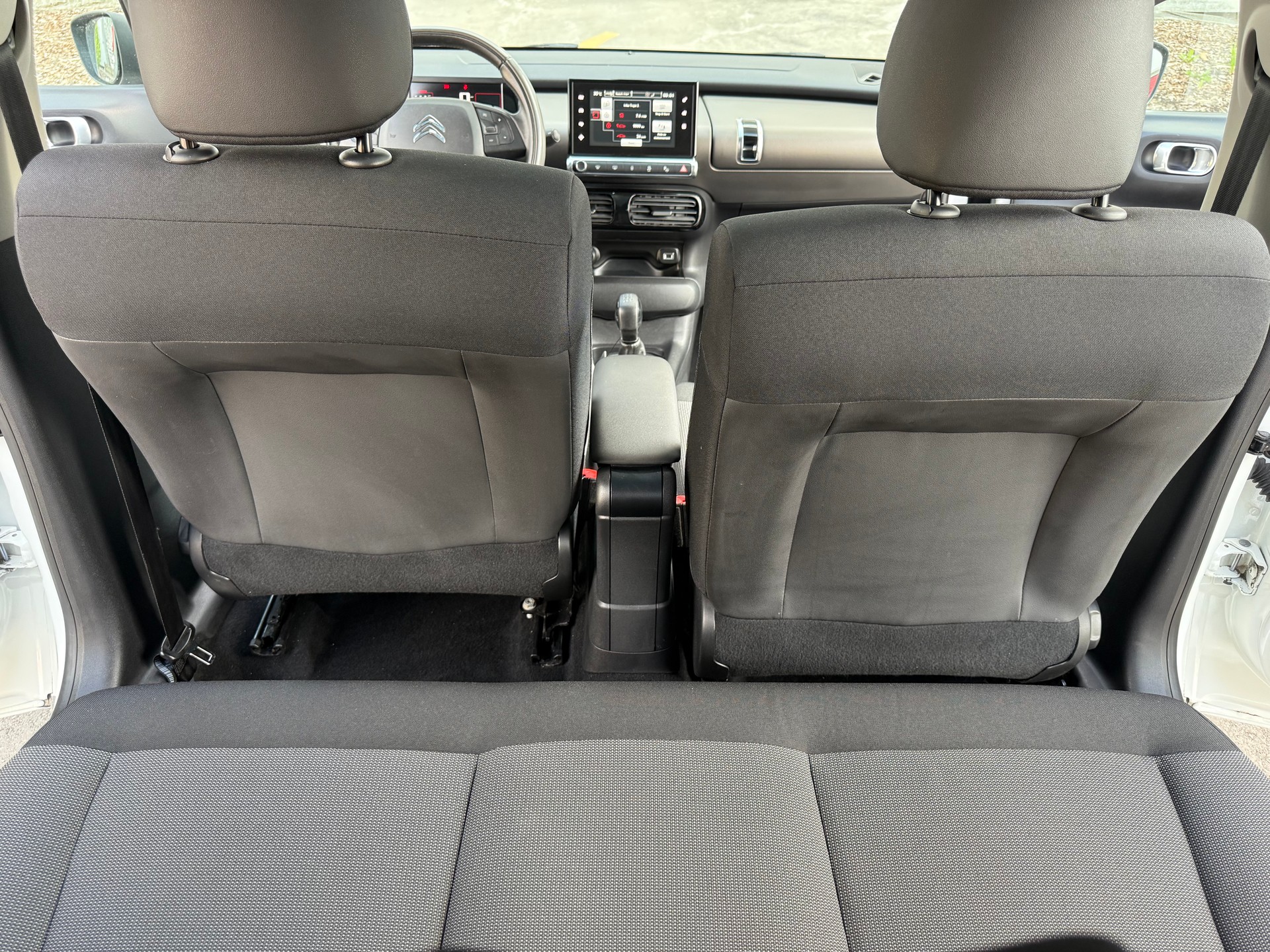 CITROEN C4 Cactus 1.2 e-THP Shine-image-23