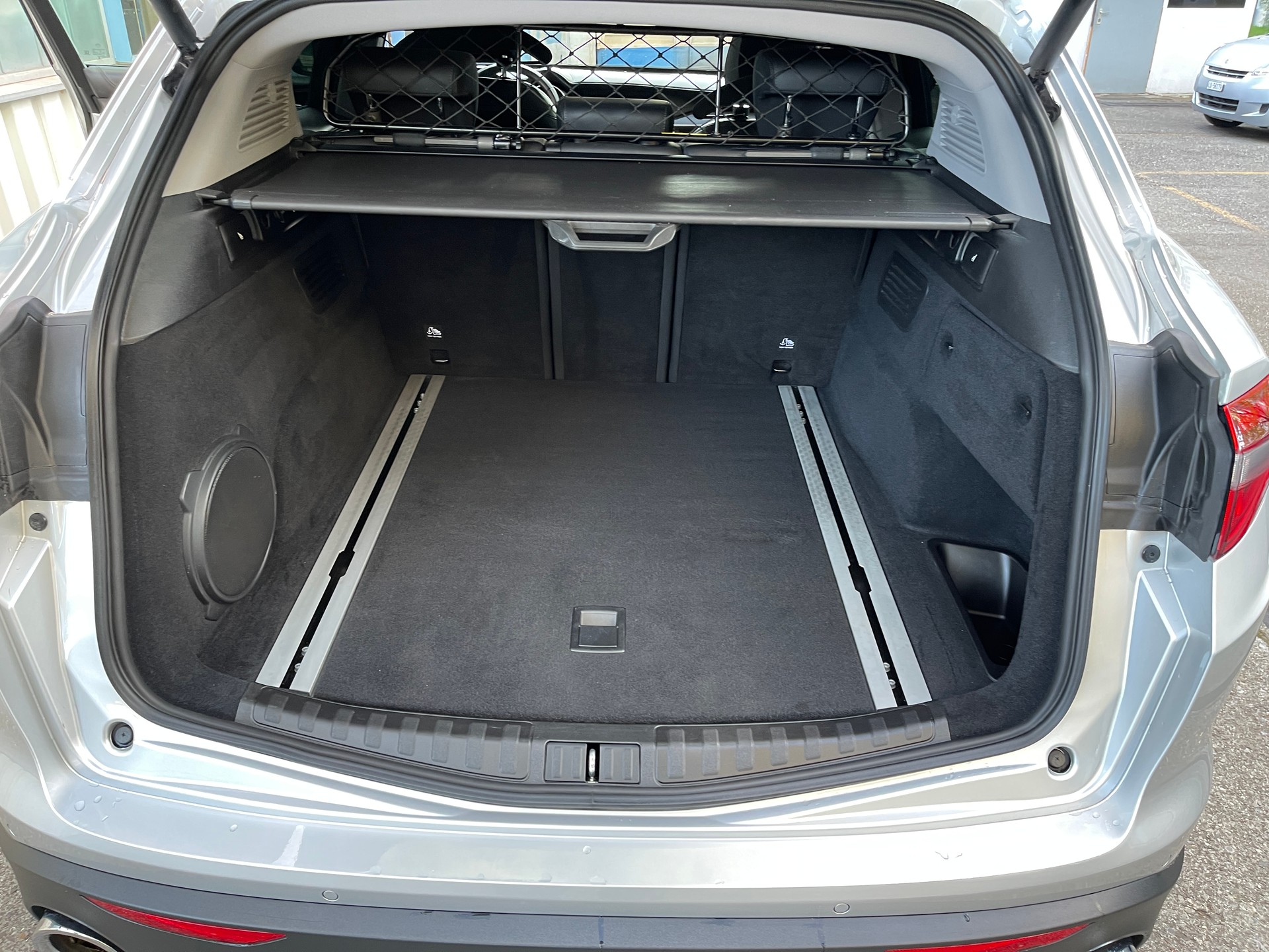 ALFA ROMEO Stelvio 2.2 JTDM Business Automatic Q4-image-10