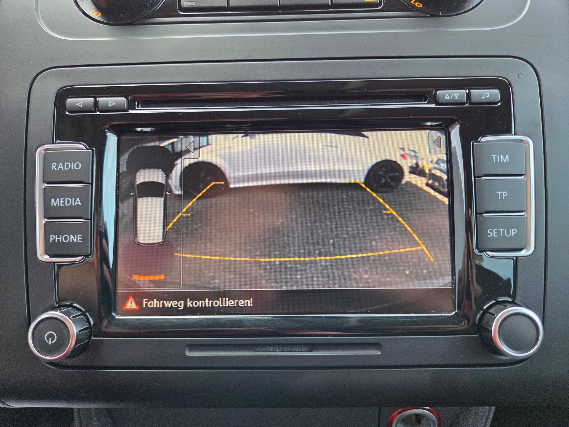 VW Touran 1.4 TSI Comfortline Ausführung 7 Sitzplätze-image-19