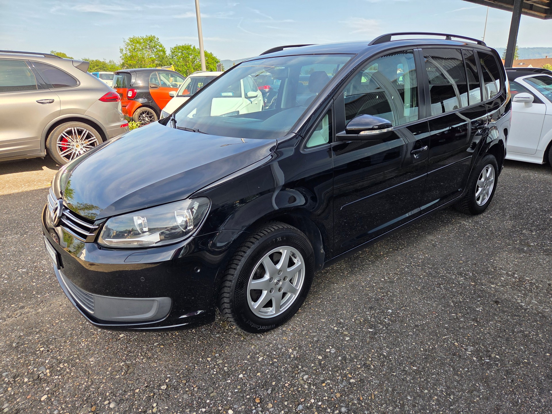 VW Touran 1.4 TSI Comfortline Ausführung 7 Sitzplätze-image-2