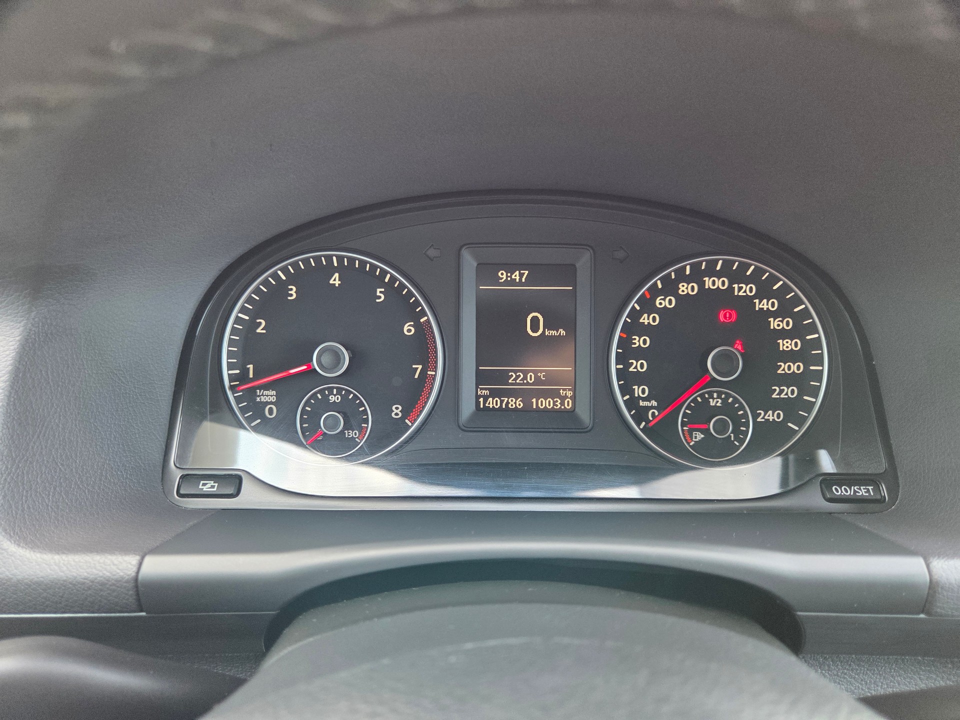 VW Touran 1.4 TSI Comfortline Ausführung 7 Sitzplätze-image-16