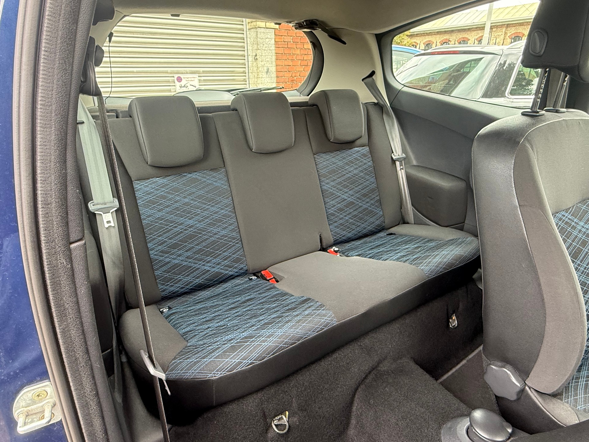 RENAULT Clio 1.2 16V Expression-image-14