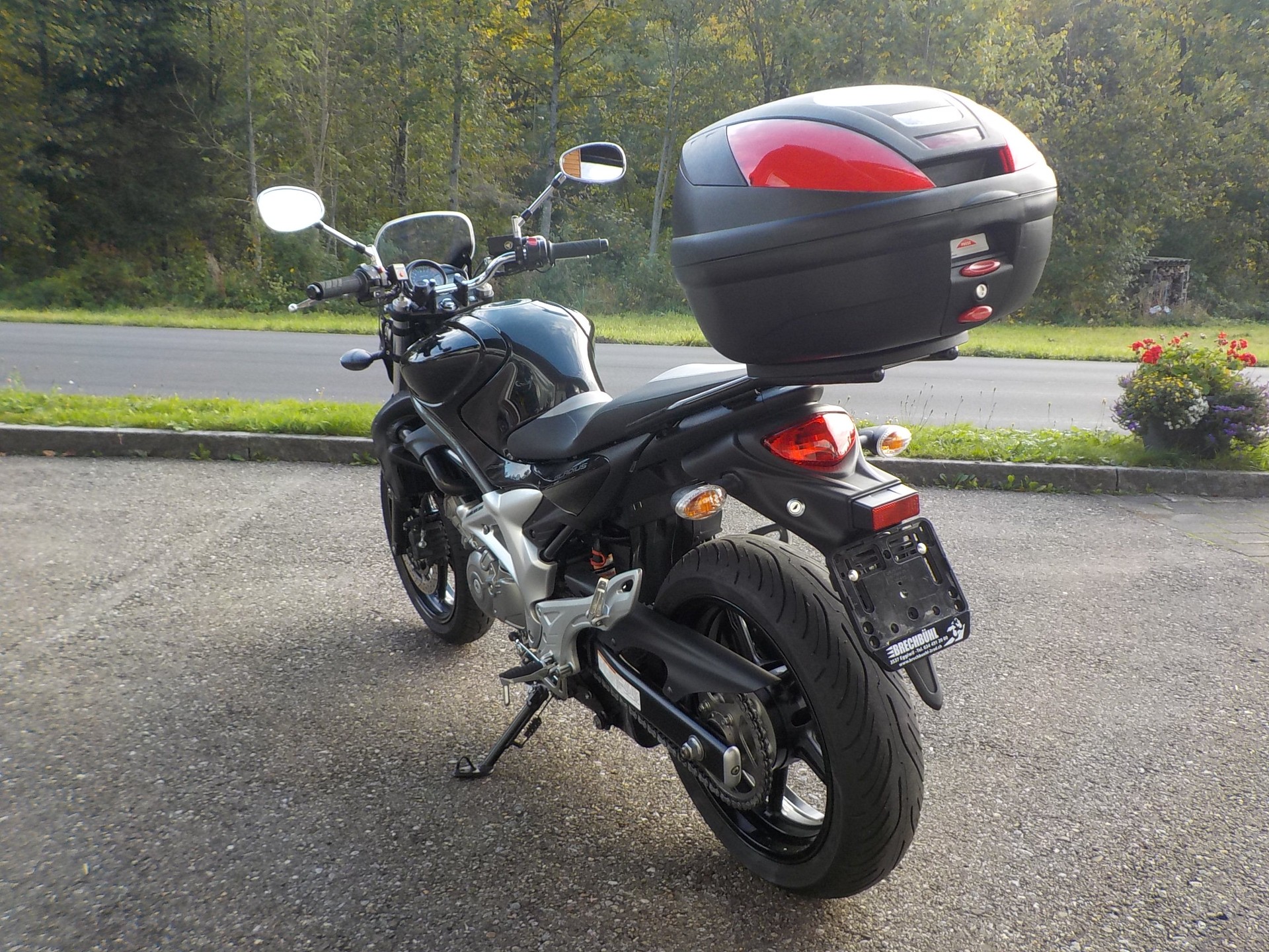 SUZUKI SFV 650 Gladius ABS-image-4