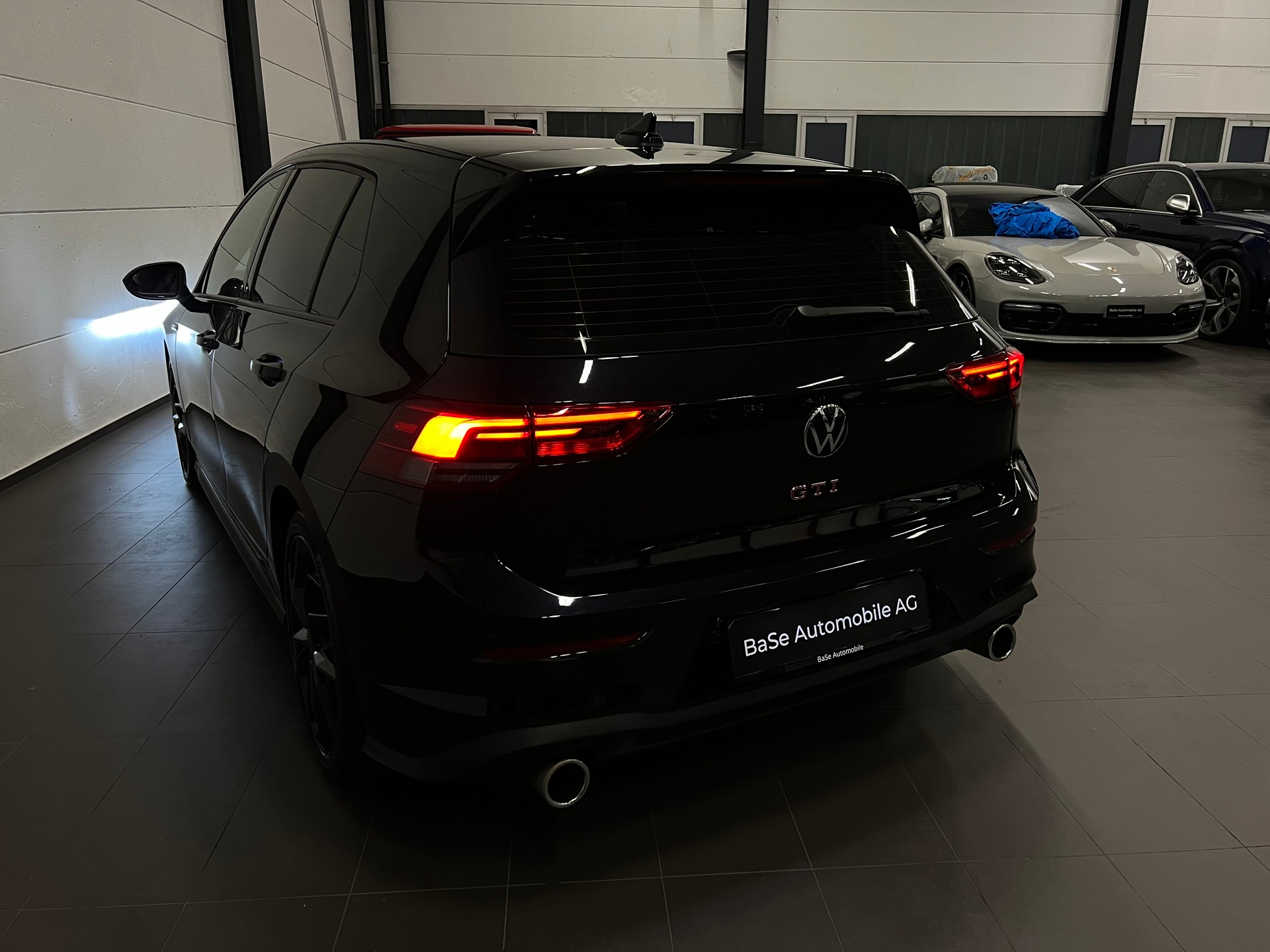 VW Golf 2.0 TSI GTI DSG-image-14