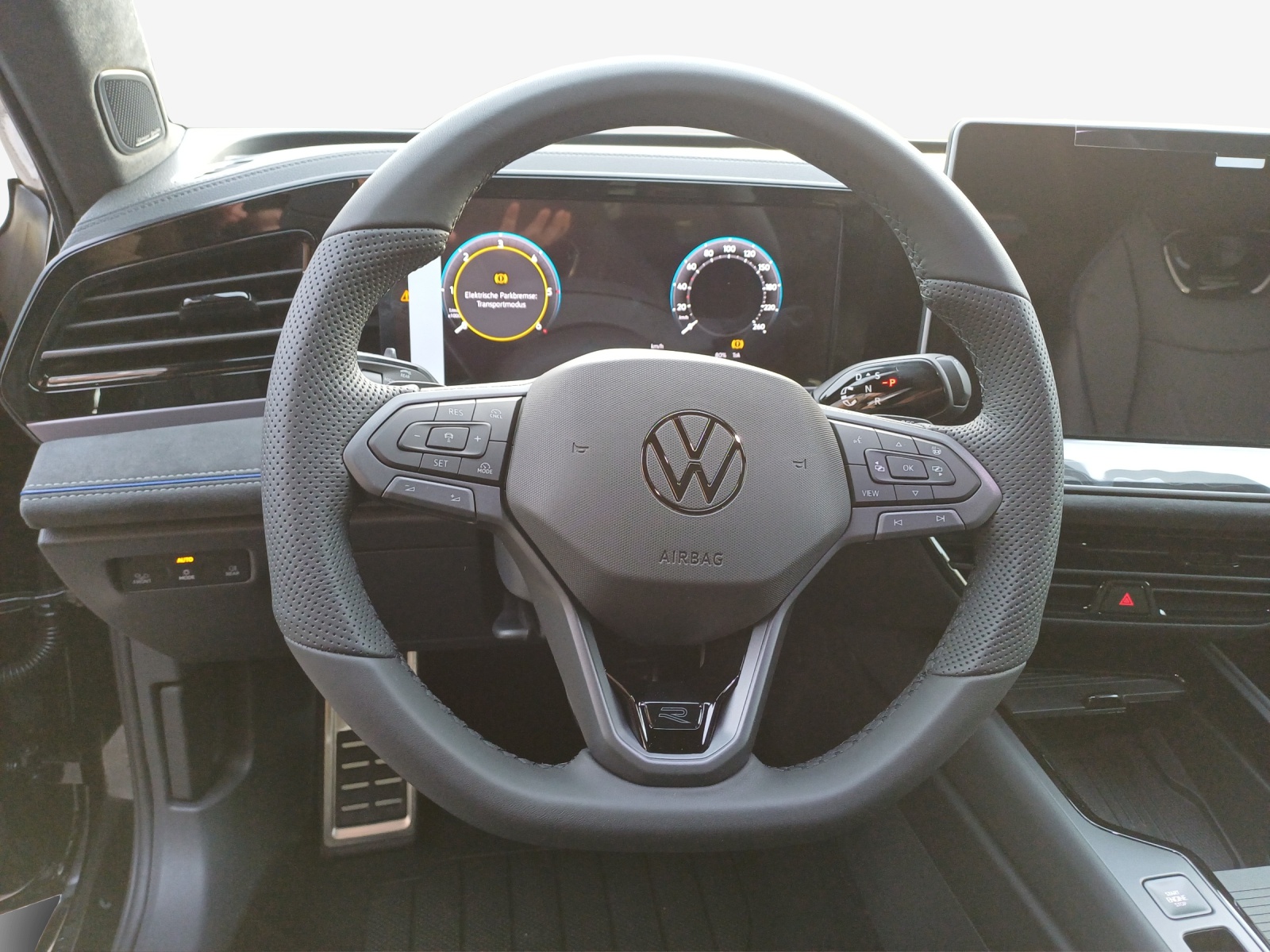 VW Passat Variant 2.0 TDI evo R-Line 4 Motion DSG-image-9