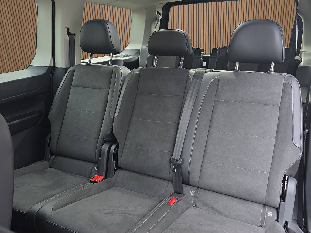 VW Caddy Maxi 1.5 TSI eHybrid Style DSG 7 Plätzer-image-14