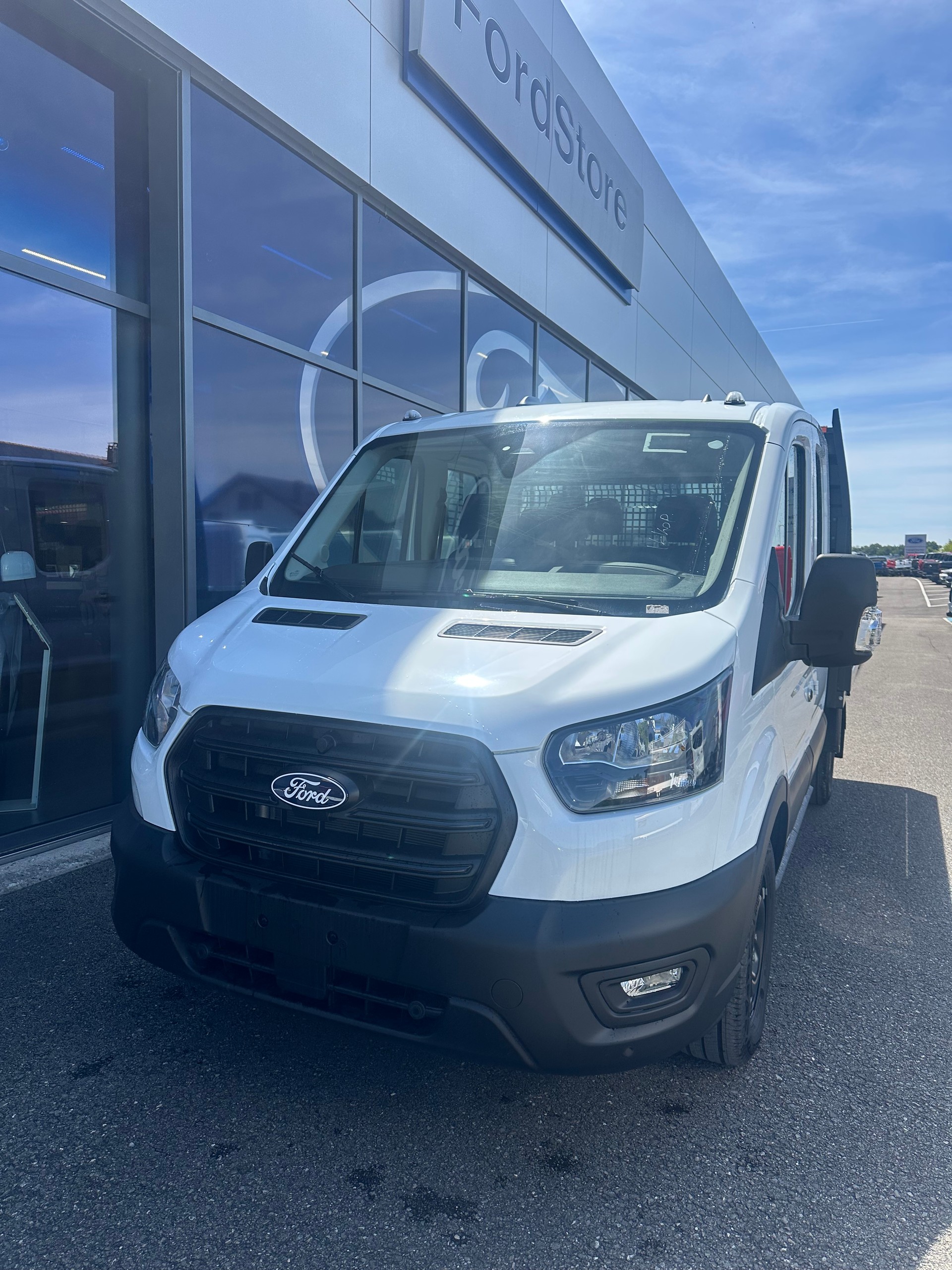 FORD Transit dcab.-ch. 350 L2 2.0 E Trend/170CV/Man.AWD-image-0