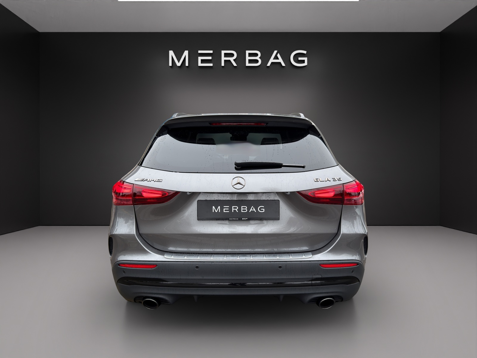 MERCEDES-BENZ GLA AMG 35 4Matic 8G-DCT-image-3