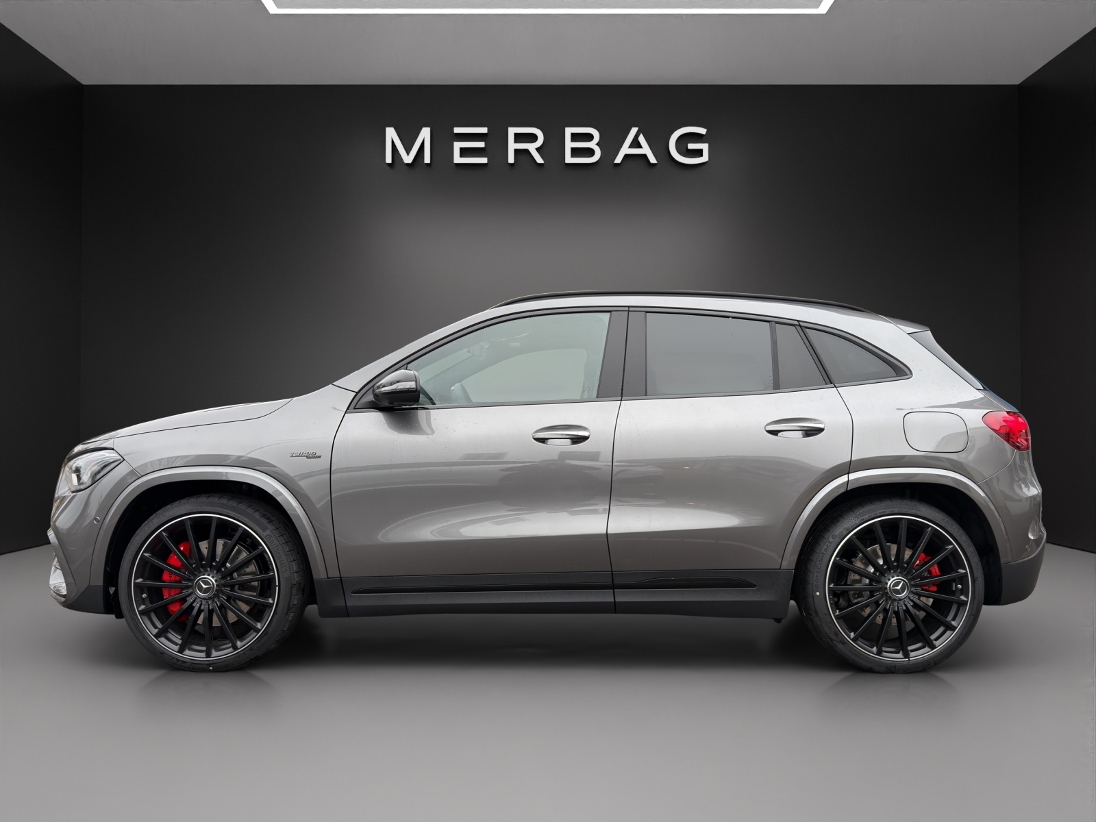 MERCEDES-BENZ GLA AMG 35 4Matic 8G-DCT-image-5