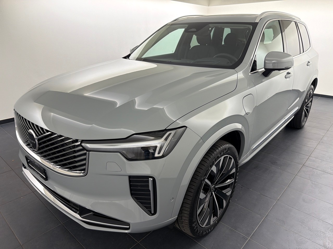 VOLVO XC90 T8 eAWD Plus Bright-image-0