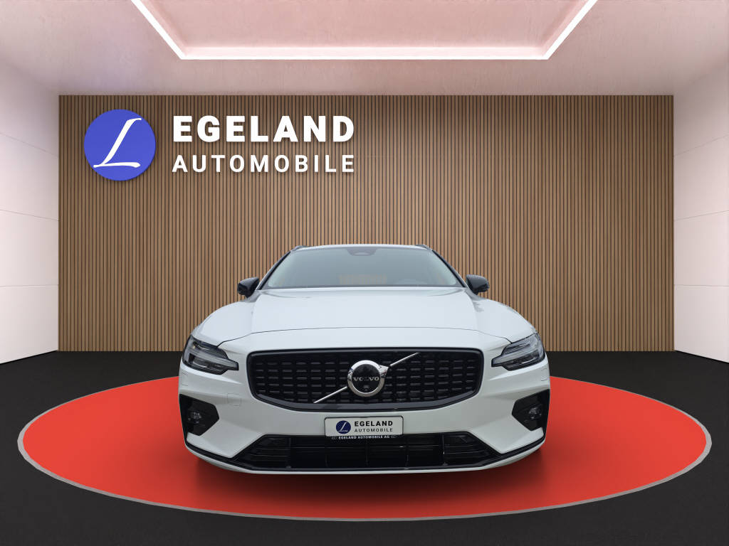 VOLVO V60 2.0 B4 Plus Dark-image-2