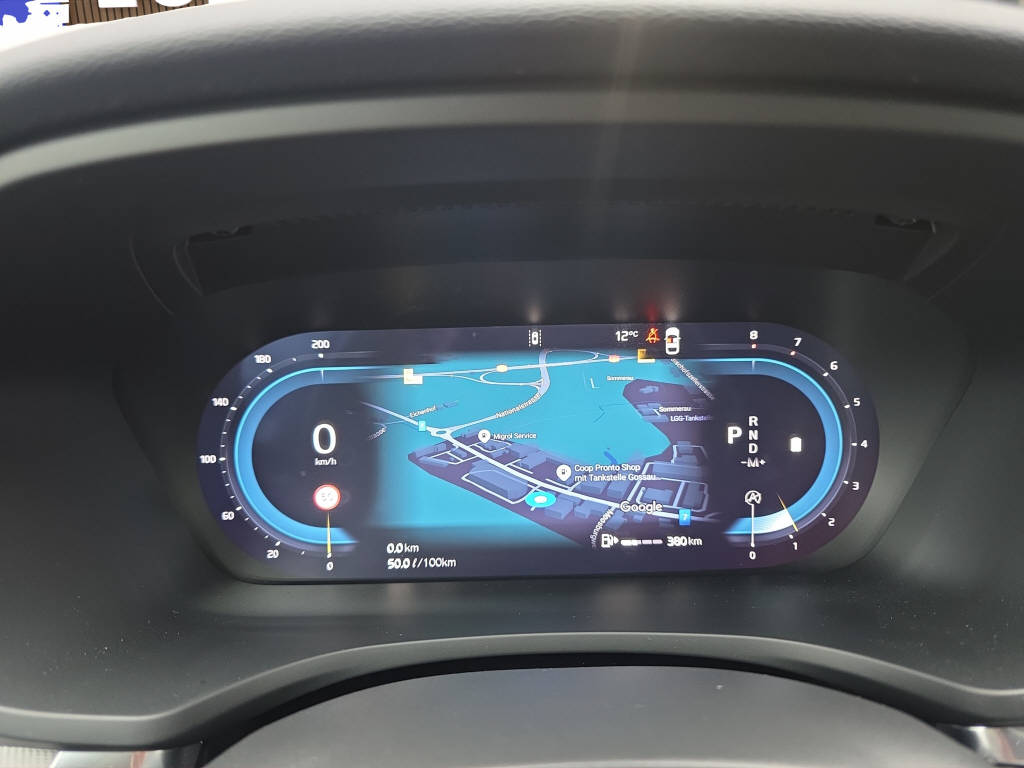 VOLVO V60 2.0 B4 Plus Dark-image-10