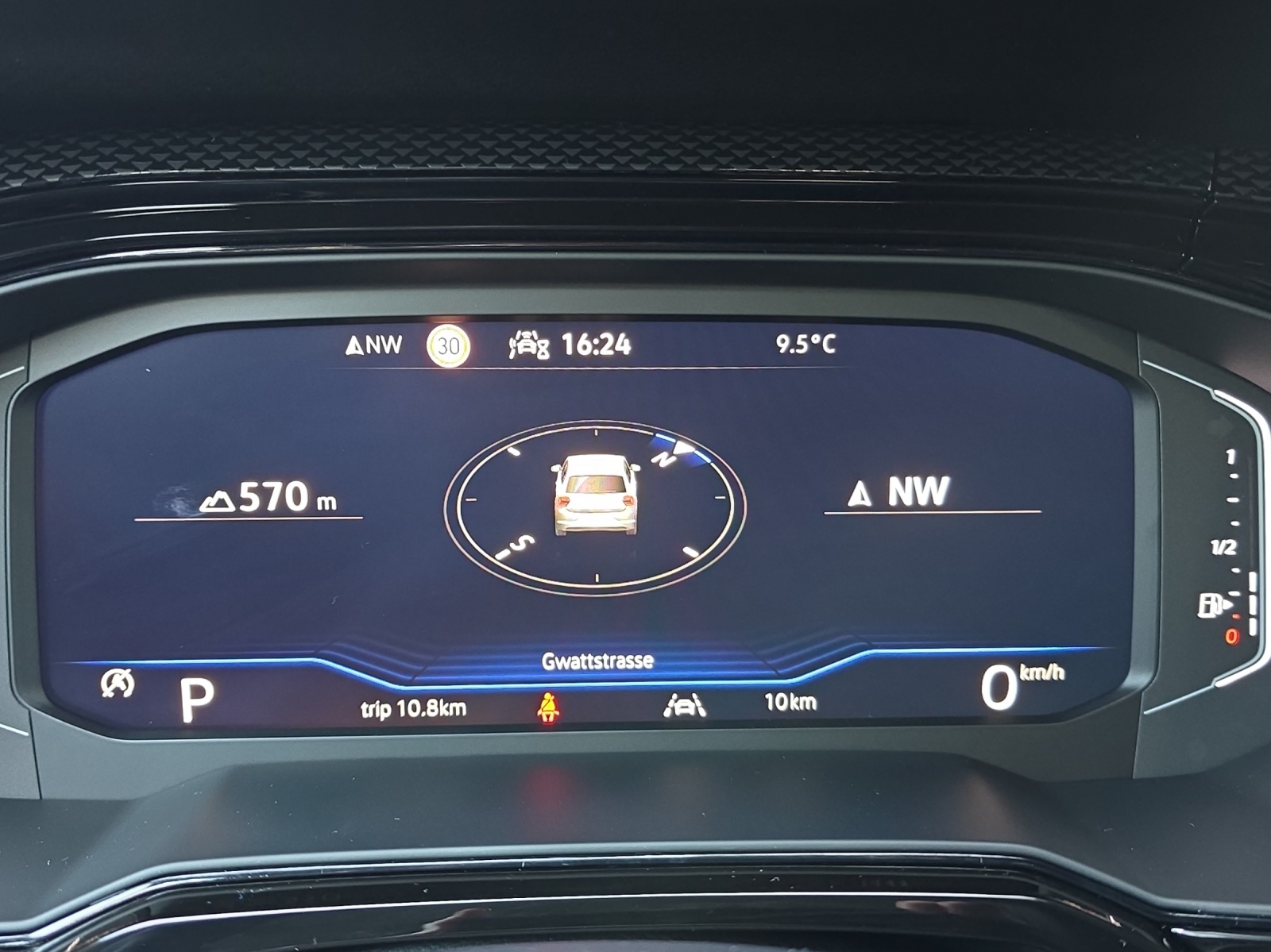 VW Polo 1.0 TSI Life DSG-image-14