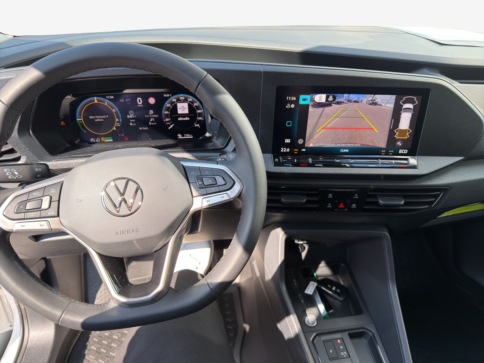 VW Caddy Cargo 1.5 TSI Plug in Hybrid DSG-image-8