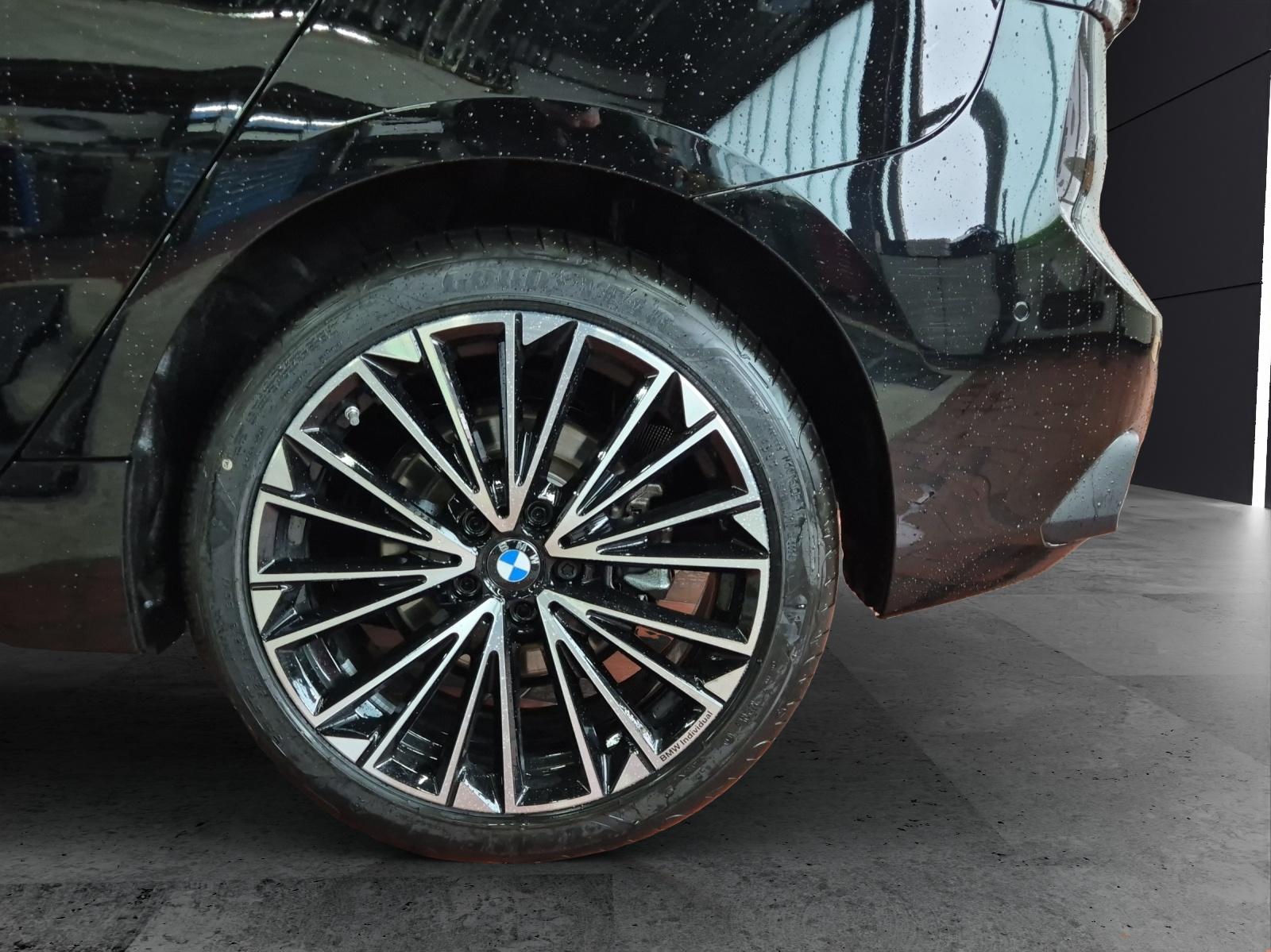 BMW 218d Active Tourer-image-6