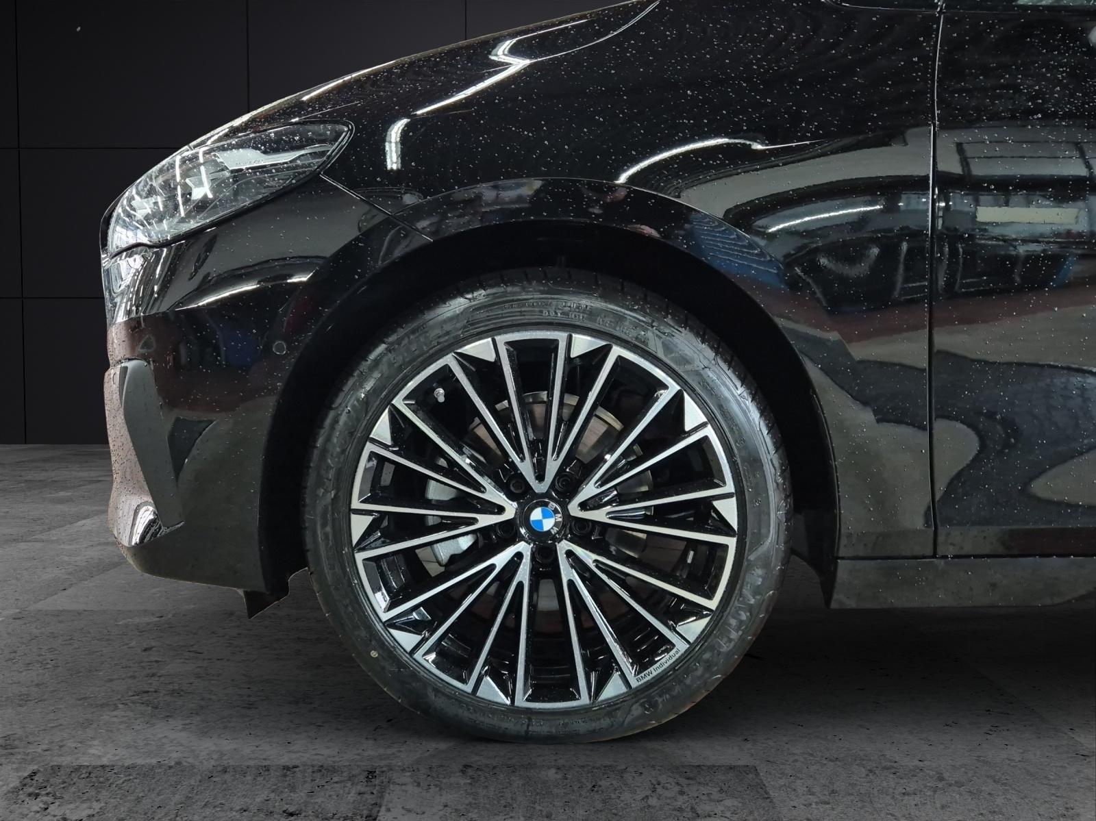 BMW 218d Active Tourer-image-4