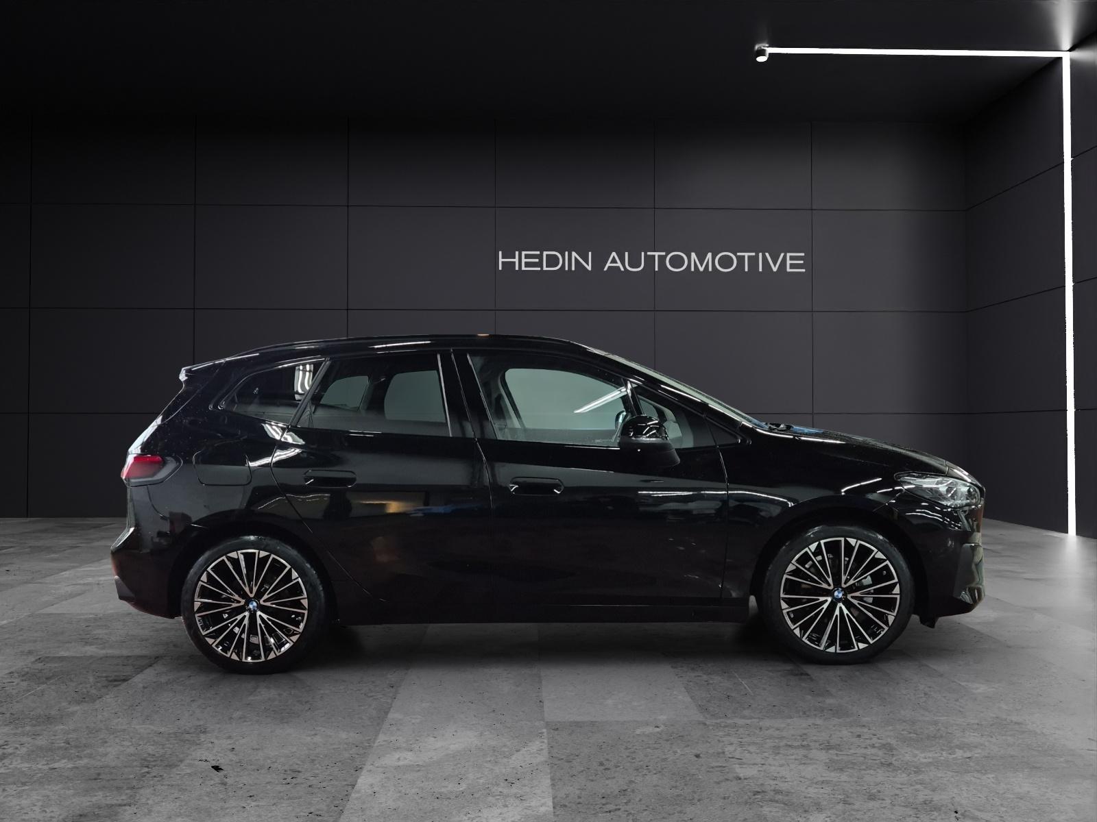 BMW 218d Active Tourer-image-9