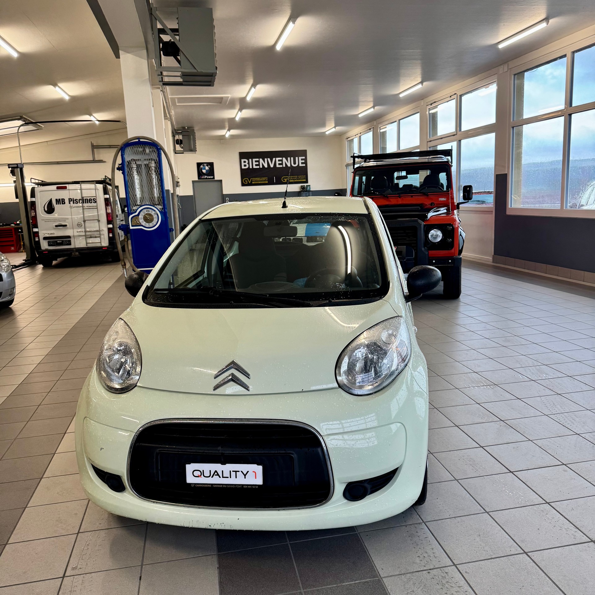 CITROEN C1 1.0i Chic (SX) SensoDrive-image-0